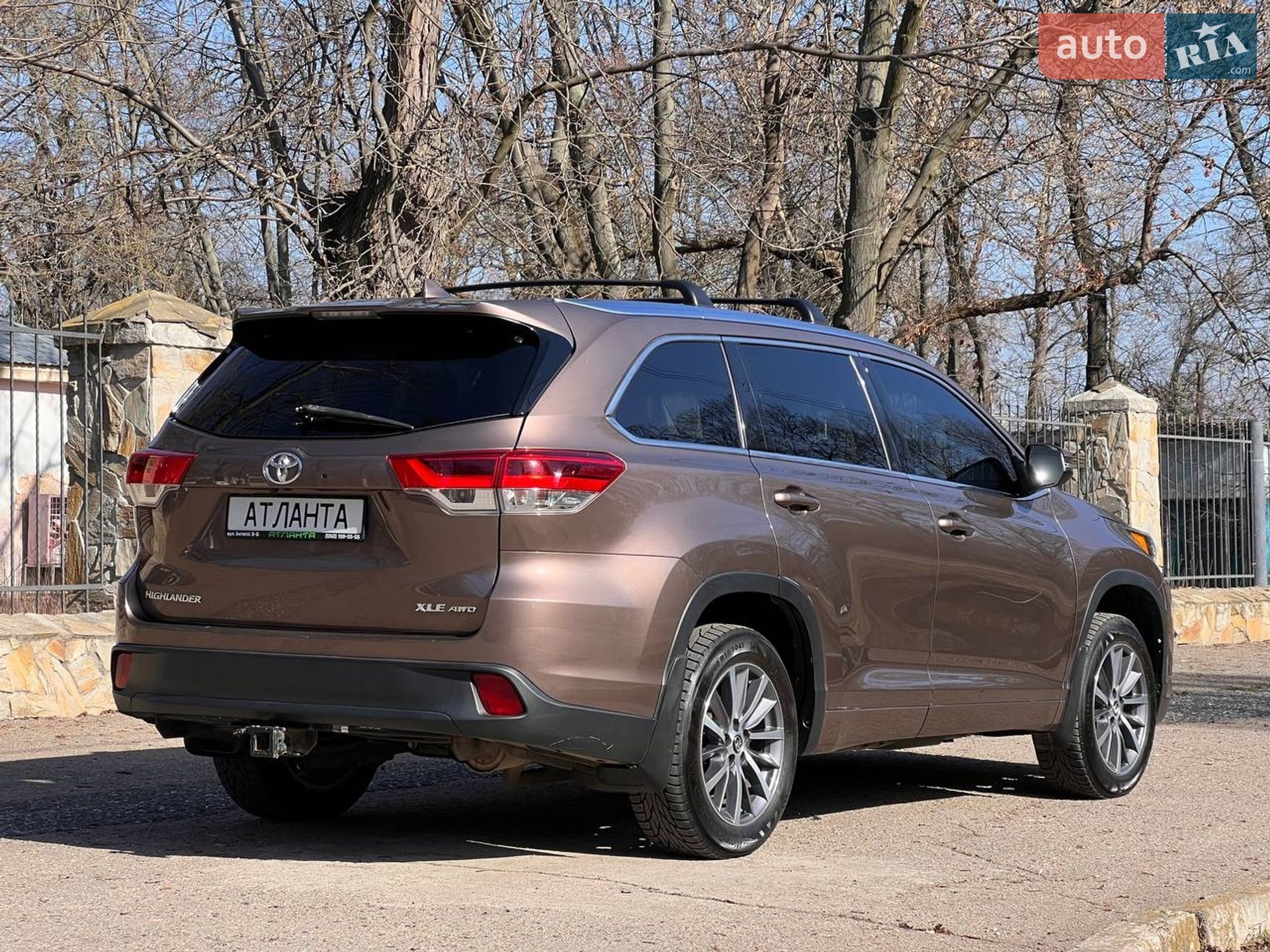 Toyota Highlander 2018 VIN 5TDJZRFH4JS867461 фото оголошення 7 з 19