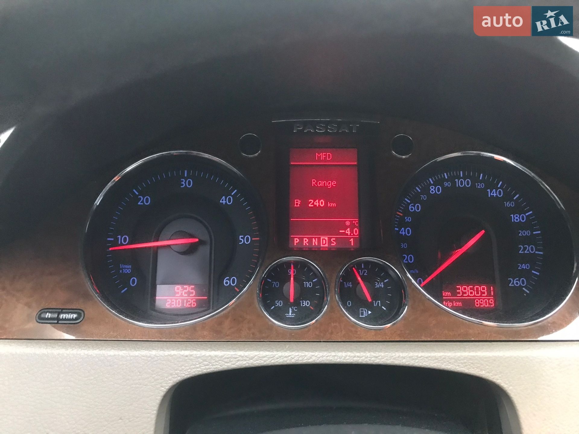 Volkswagen Passat 2006 VIN WVWZZZ3CZ6E208680 фото оголошення 8 з 17