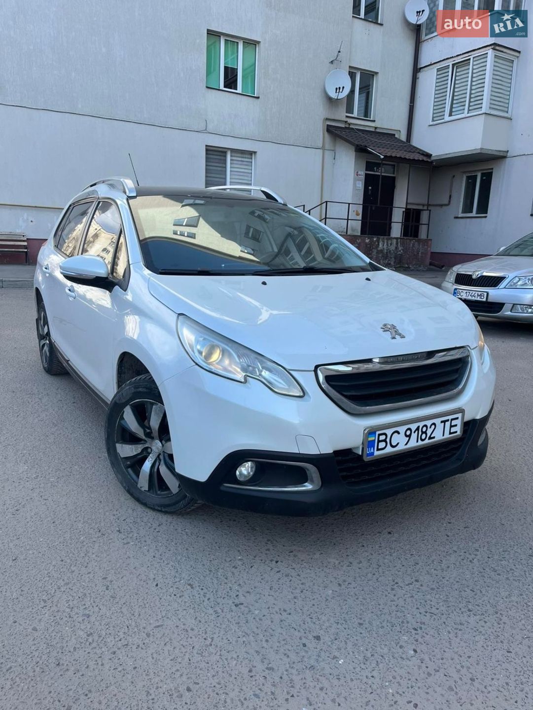 Peugeot 2008 2014 VIN VF3CU5FJ0EY032515 фото оголошення 3 з 23