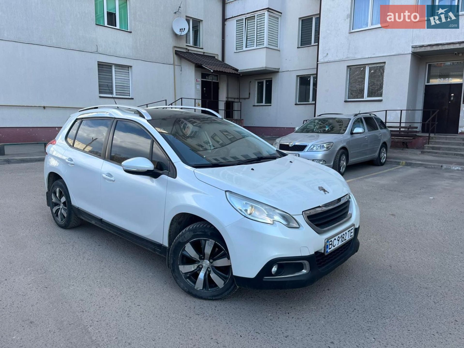 Peugeot 2008 2014 VIN VF3CU5FJ0EY032515 фото оголошення 4 з 23