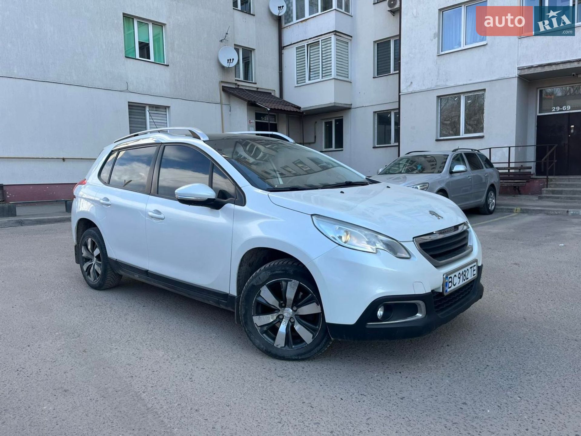Peugeot 2008 2014 VIN VF3CU5FJ0EY032515 фото оголошення 13 з 23