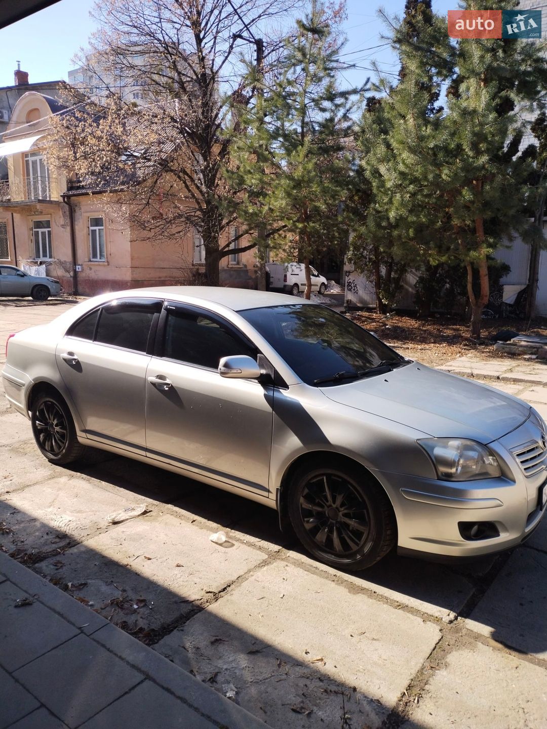 Toyota Avensis 2006 VIN SB1BR56L90E165615 фото оголошення 2 з 18