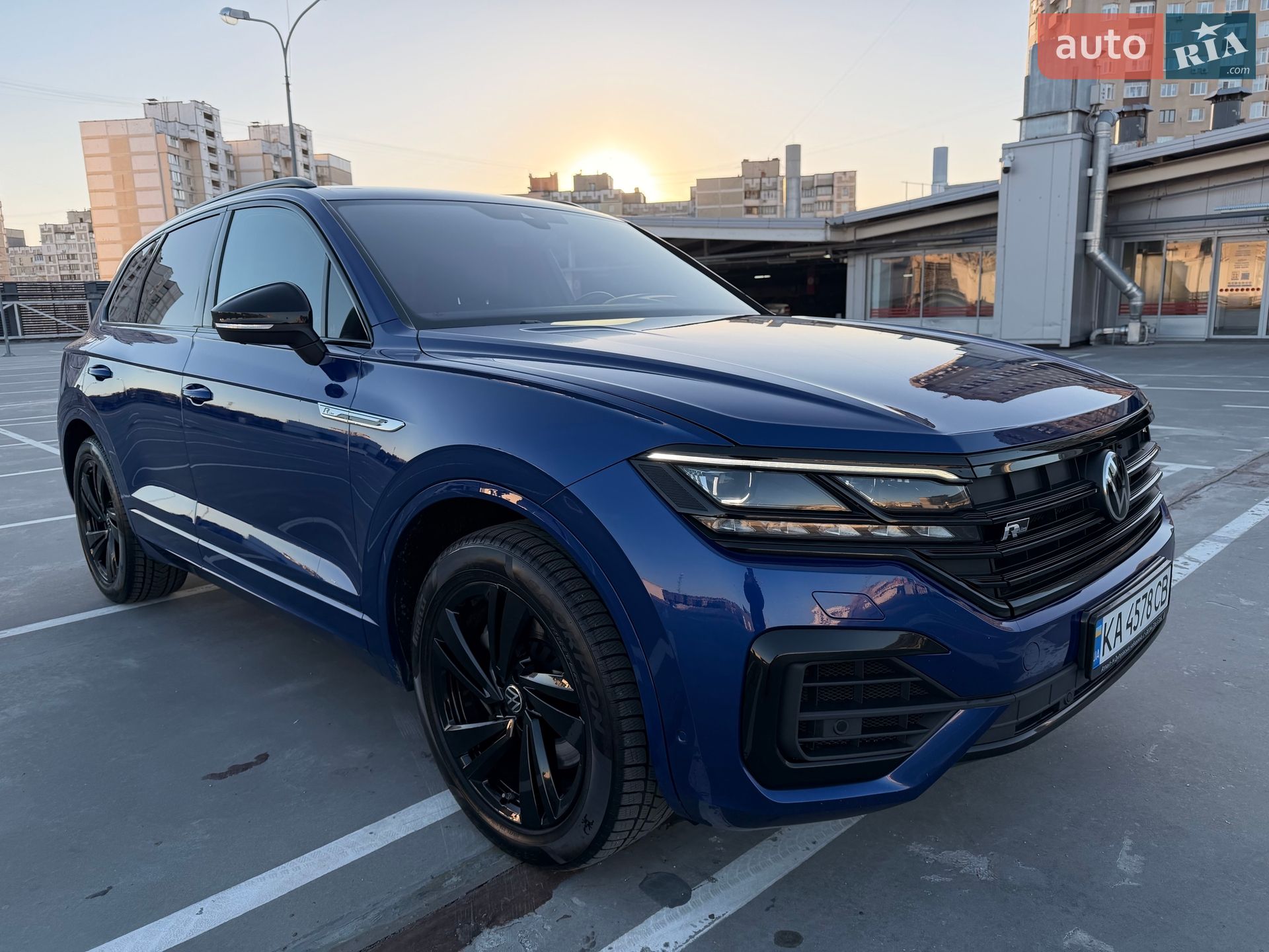 Volkswagen Touareg 2021 VIN WVGZZZCRZMD029213 фото оголошення 5 з 128