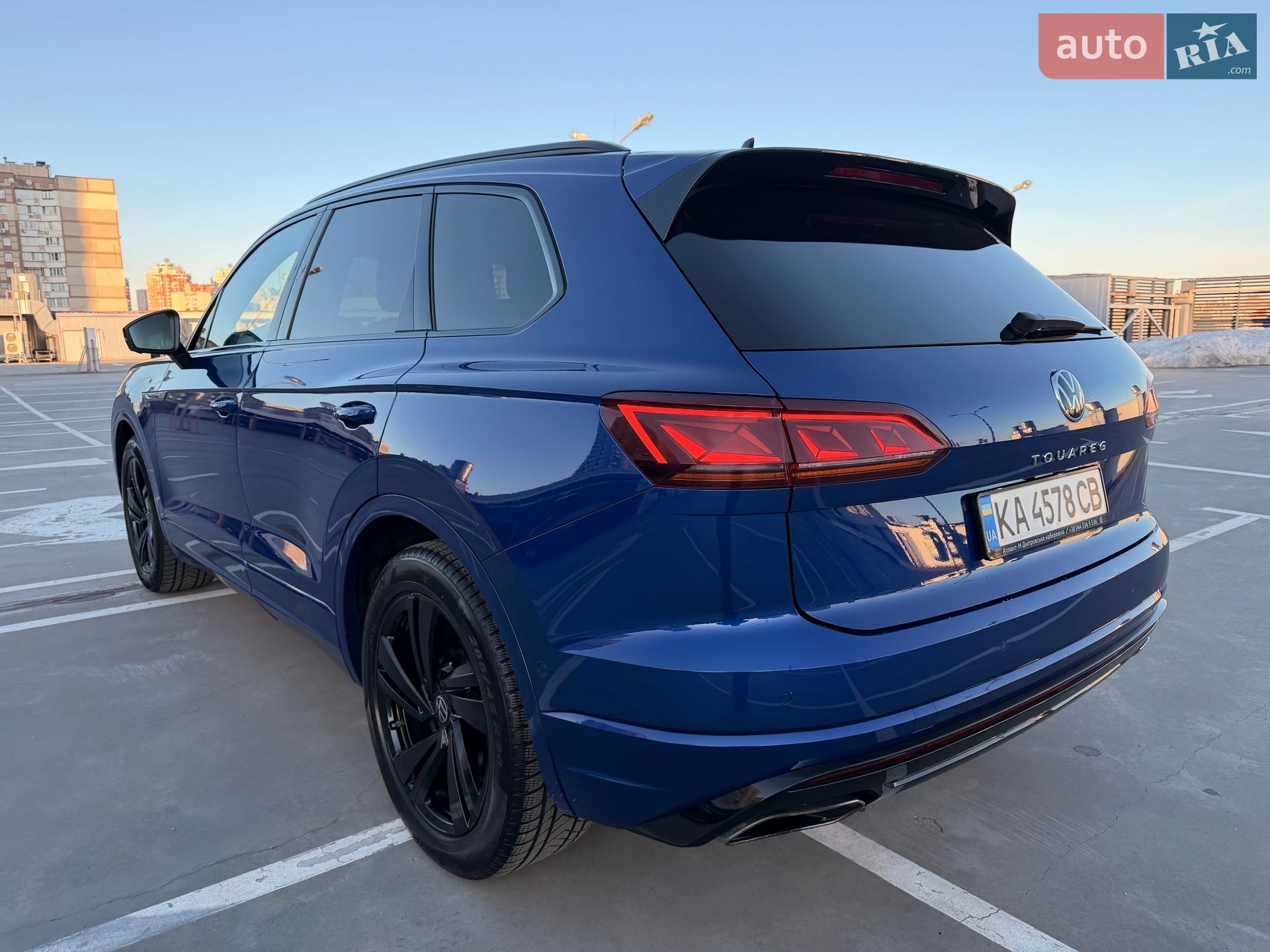Volkswagen Touareg 2021 VIN WVGZZZCRZMD029213 фото оголошення 12 з 128