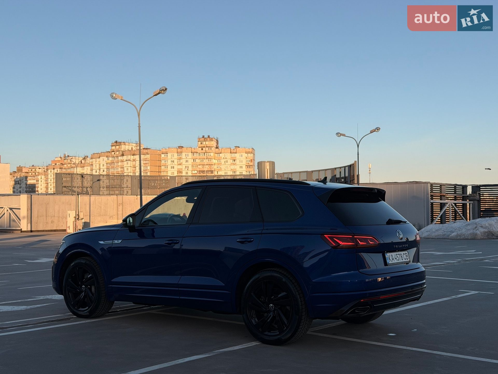 Volkswagen Touareg 2021 VIN WVGZZZCRZMD029213 фото оголошення 35 з 128