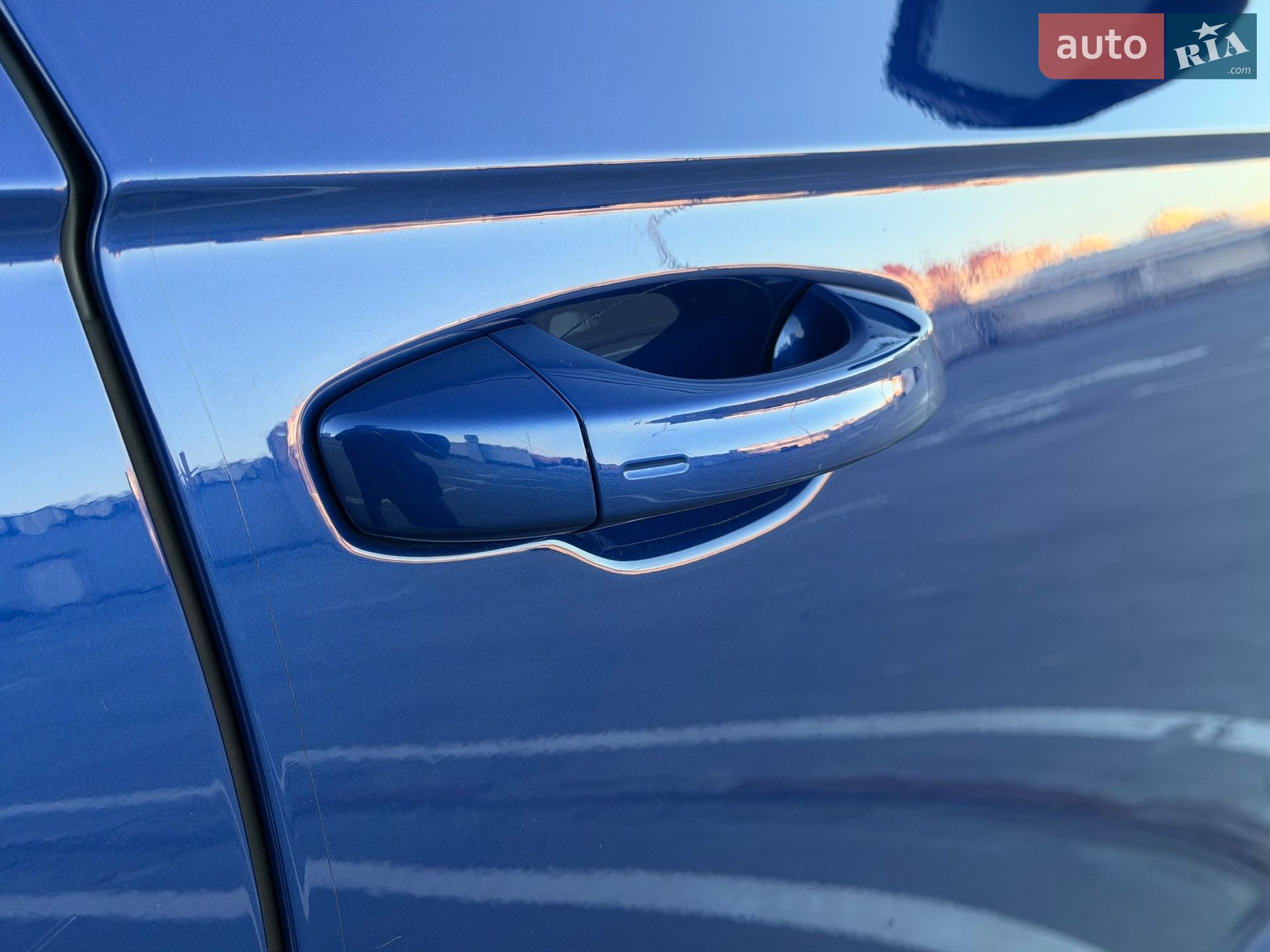 Volkswagen Touareg 2021 VIN WVGZZZCRZMD029213 фото оголошення 40 з 128