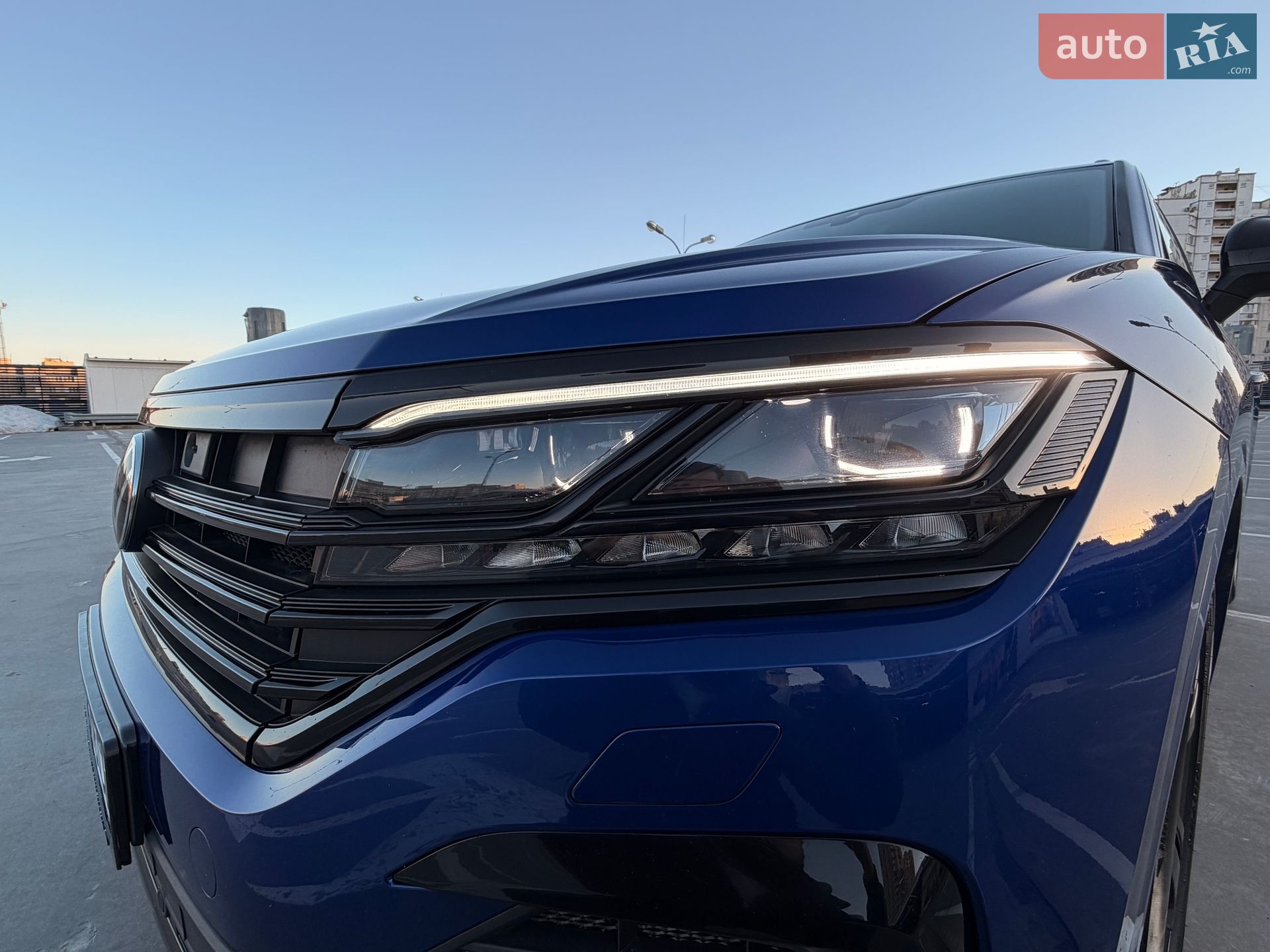 Volkswagen Touareg 2021 VIN WVGZZZCRZMD029213 фото оголошення 46 з 128