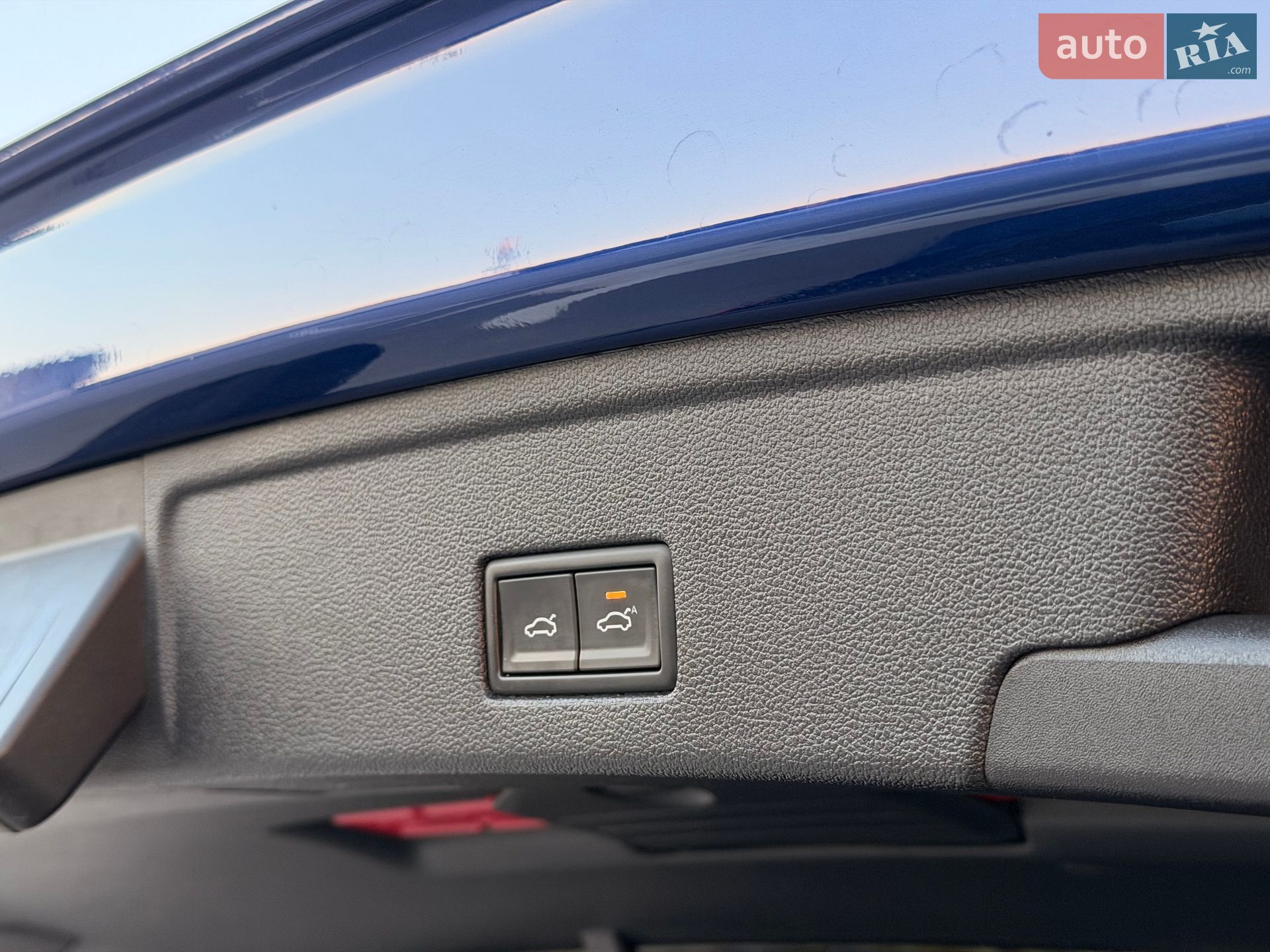 Volkswagen Touareg 2021 VIN WVGZZZCRZMD029213 фото оголошення 94 з 128