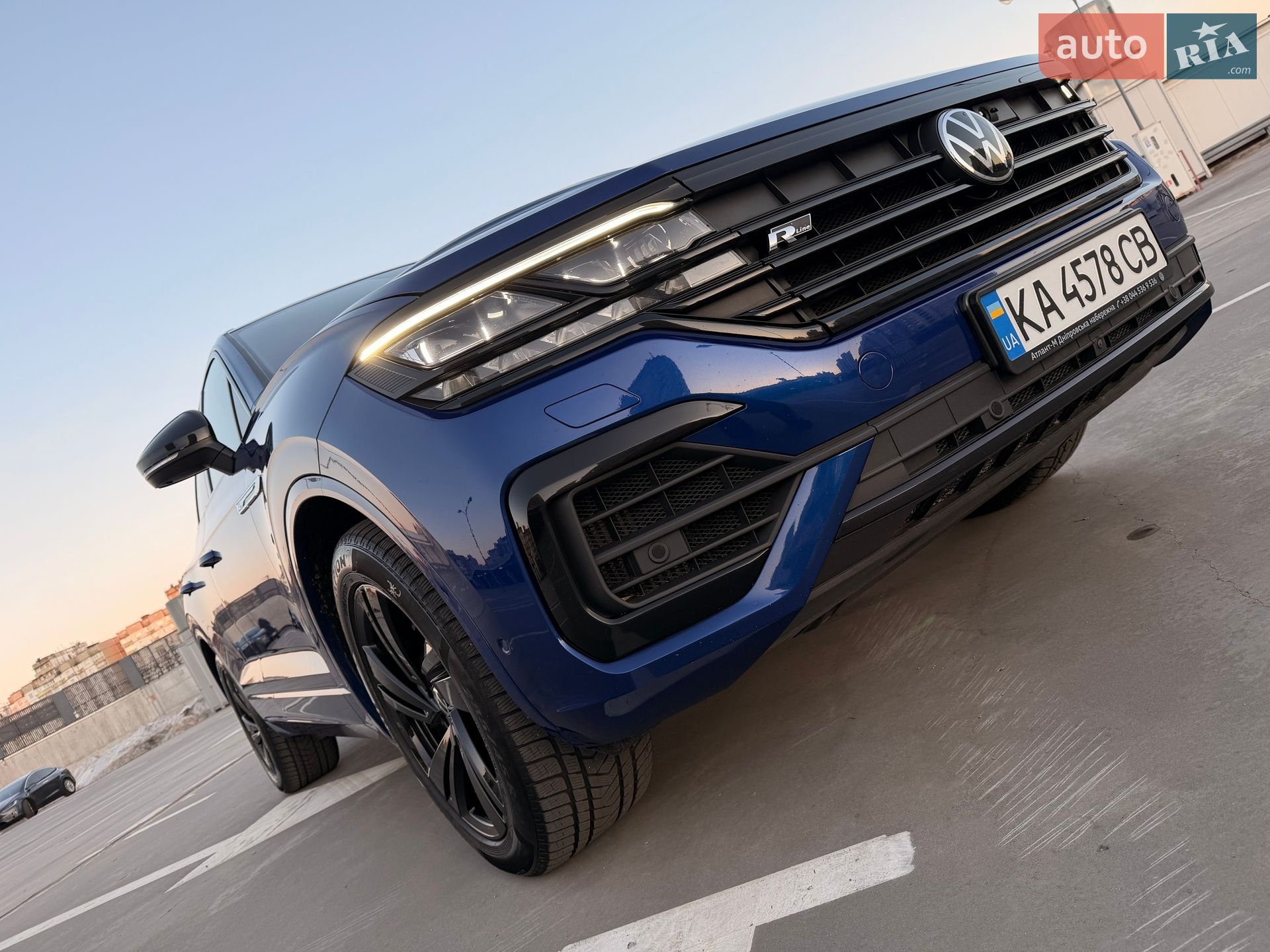 Volkswagen Touareg 2021 VIN WVGZZZCRZMD029213 фото оголошення 124 з 128