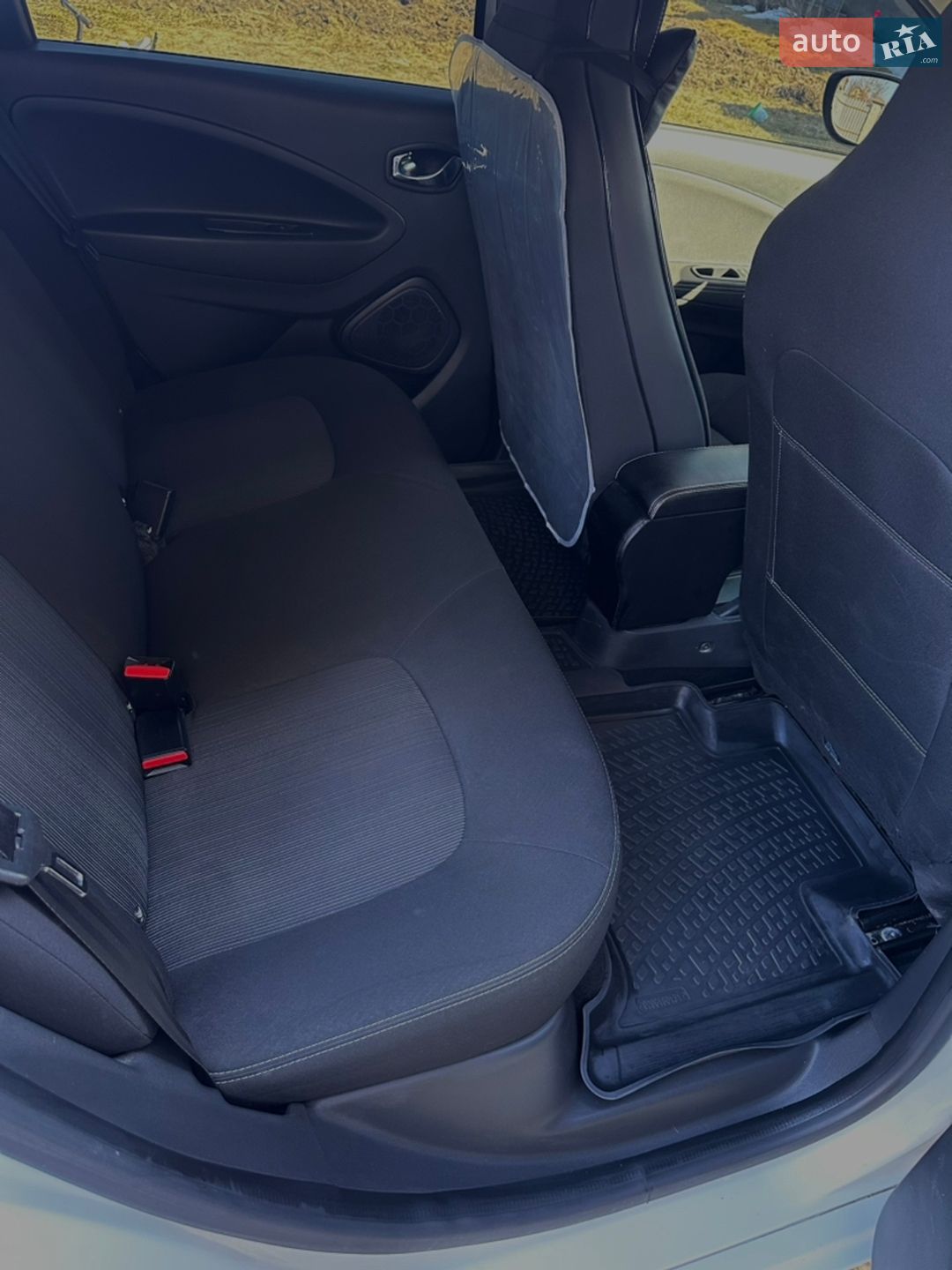 Renault Zoe 2017 VIN VF1AGVYF059321579 фото оголошення 12 з 23