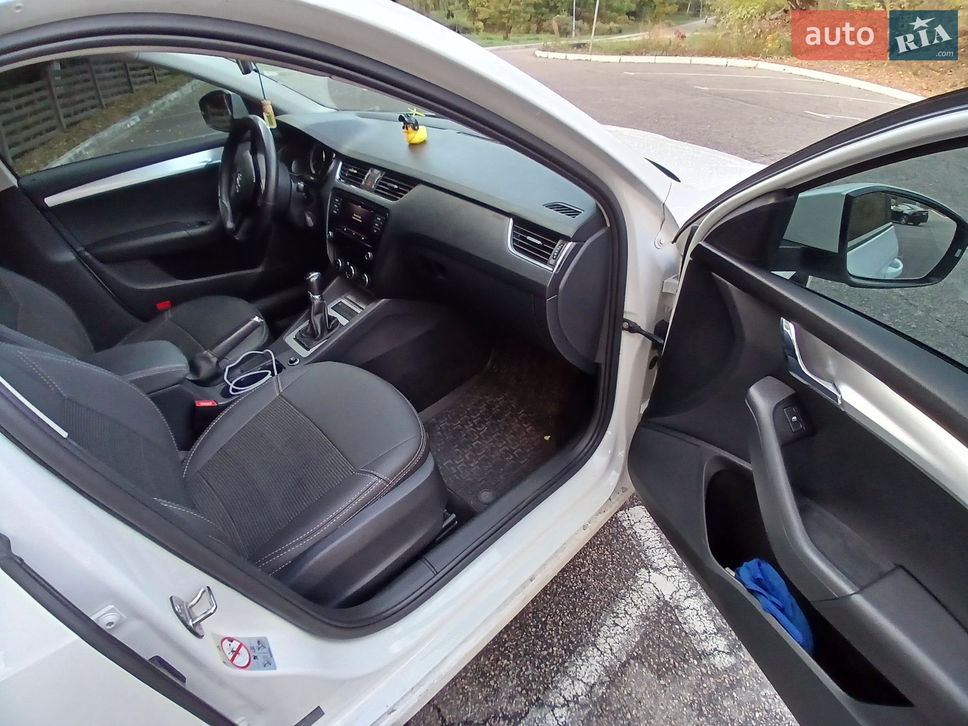 Skoda Octavia 2019 VIN TMBAN4NE2LB006246 фото оголошення 7 з 18