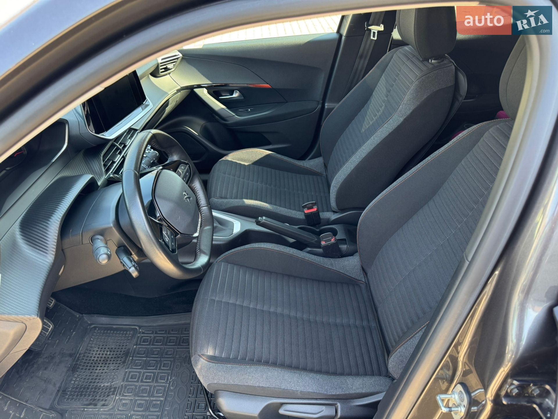 Peugeot 2008 2021 VIN VR3USHNLWMJ680799 фото оголошення 34 з 43
