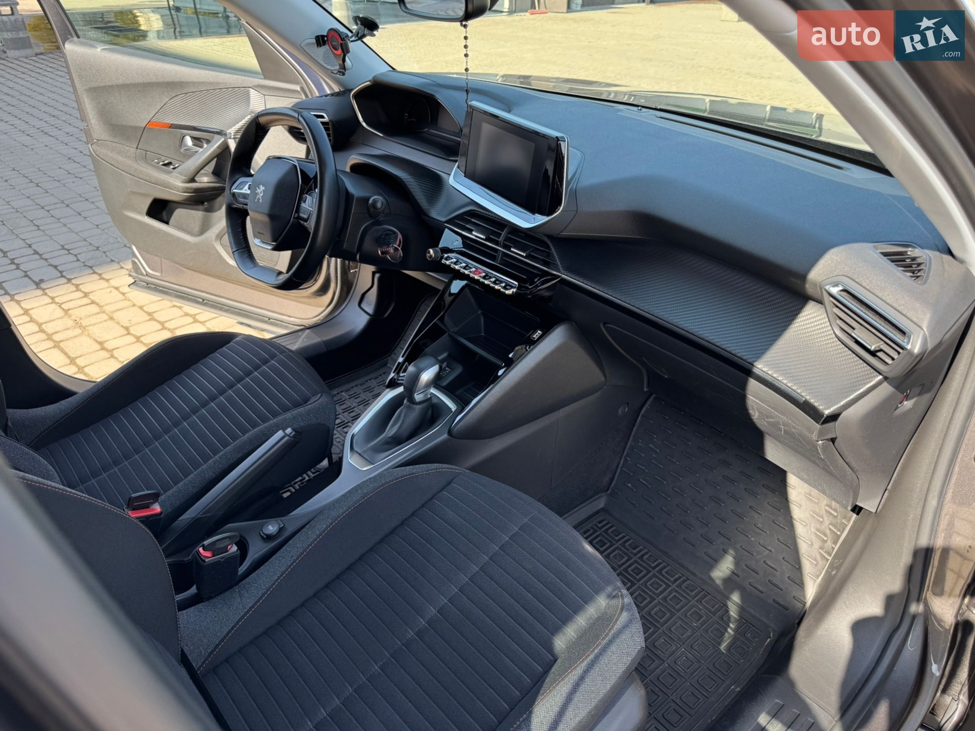 Peugeot 2008 2021 VIN VR3USHNLWMJ680799 фото оголошення 37 з 43