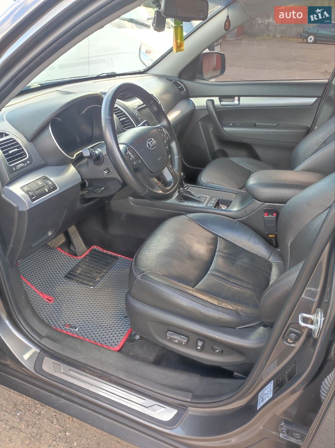 KIA Sorento 2013 VIN Y6DKU814DE5477244 фото оголошення 13 з 23