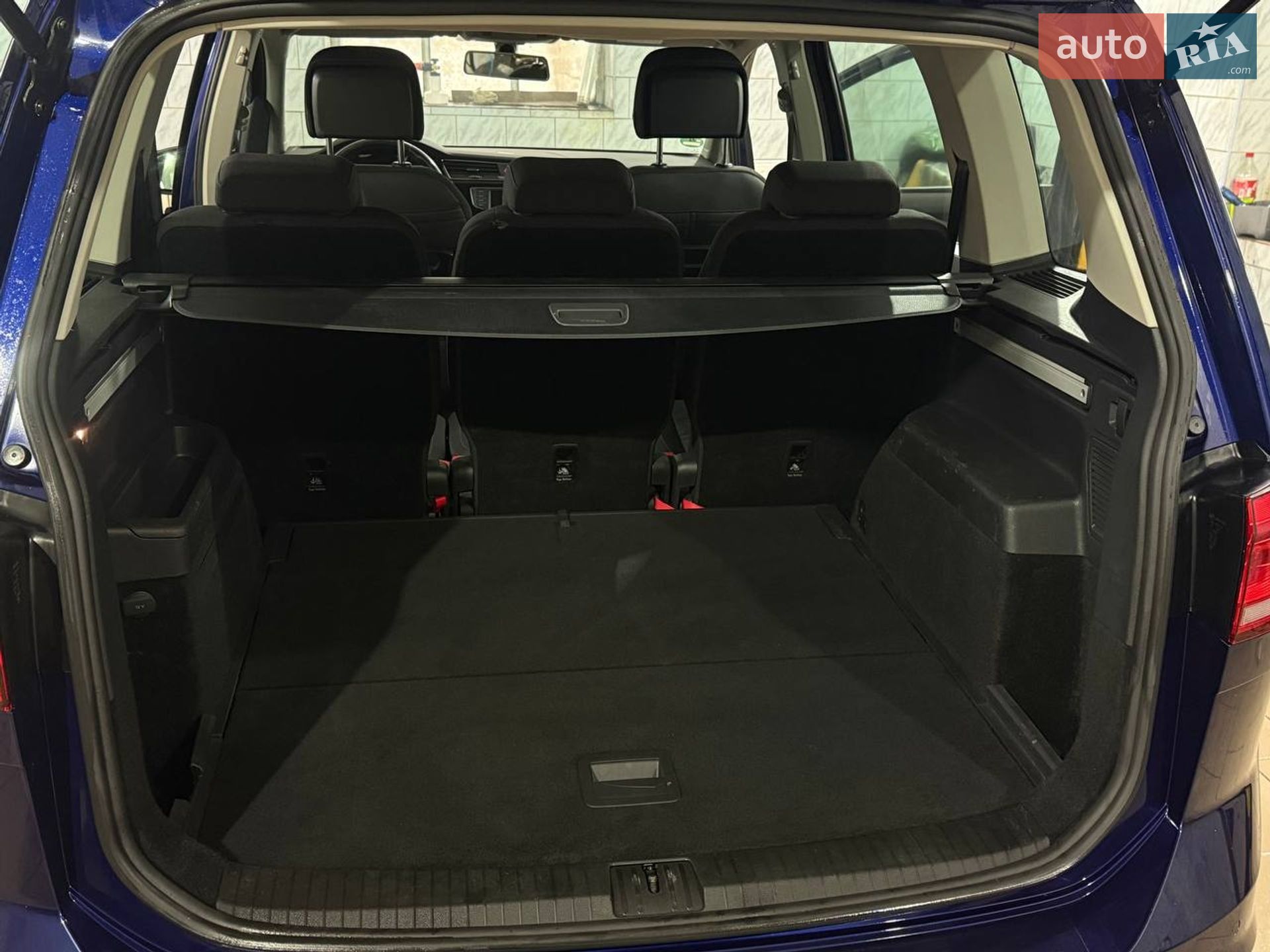Volkswagen Touran 2017 VIN WVGZZZ1TZHW088182 фото оголошення 14 з 18