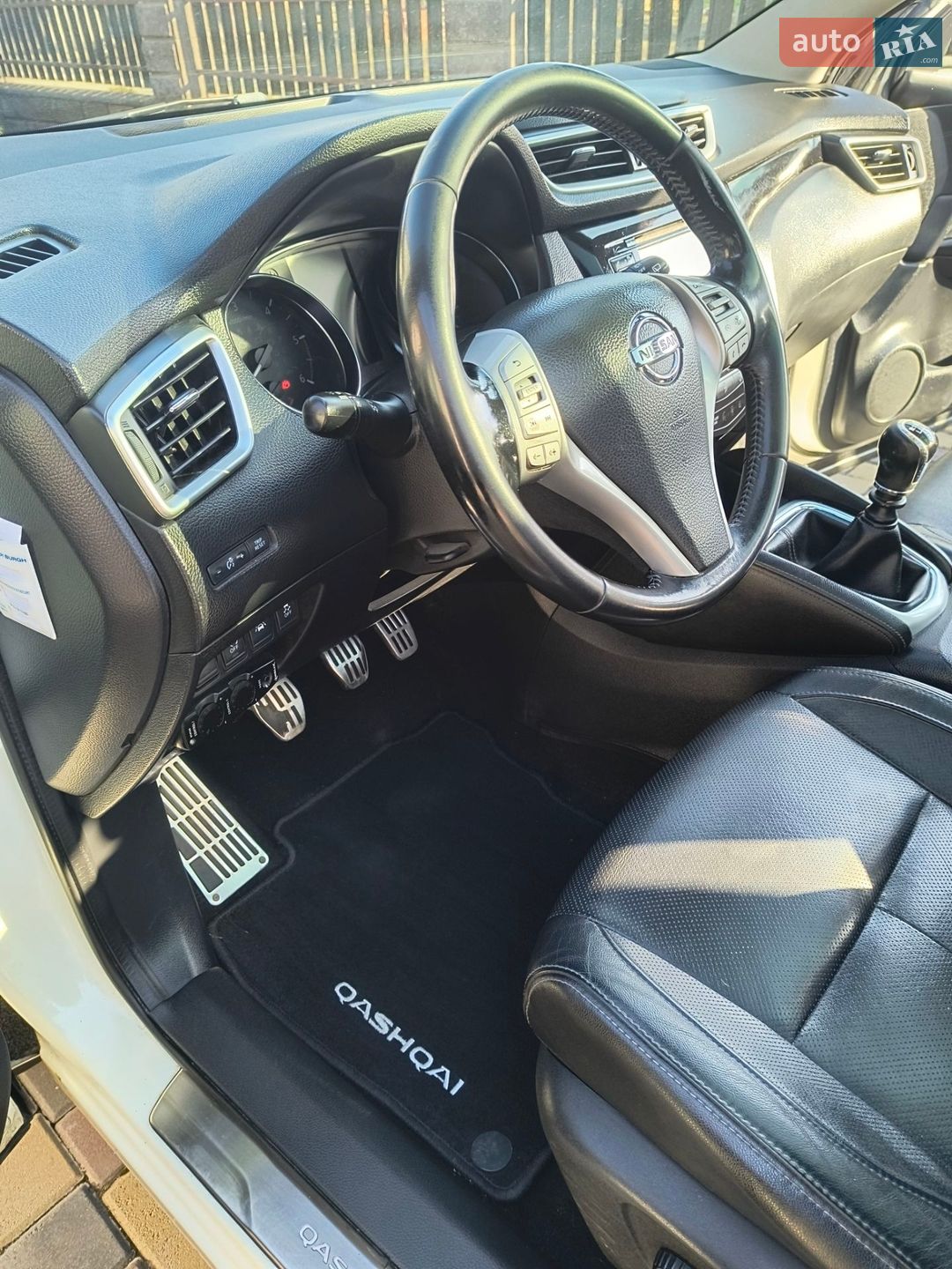 Nissan Qashqai 2015 VIN SJNFAAJ11U1540418 фото оголошення 13 з 20