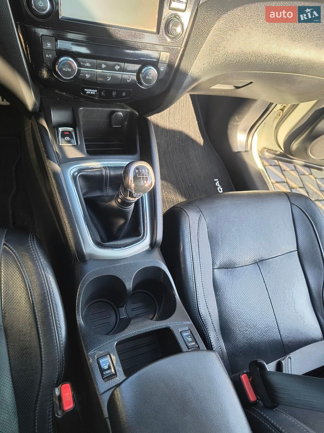 Nissan Qashqai 2015 VIN SJNFAAJ11U1540418 фото оголошення 14 з 20