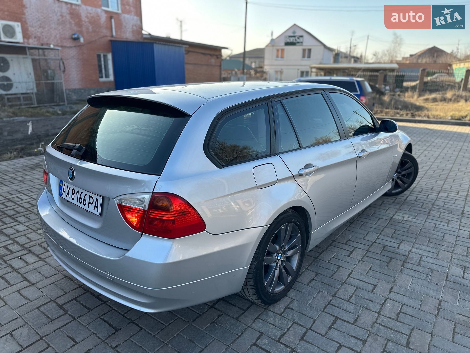 BMW 3 Series 2008 VIN WBAVR31070A150738 фото оголошення 3 з 34