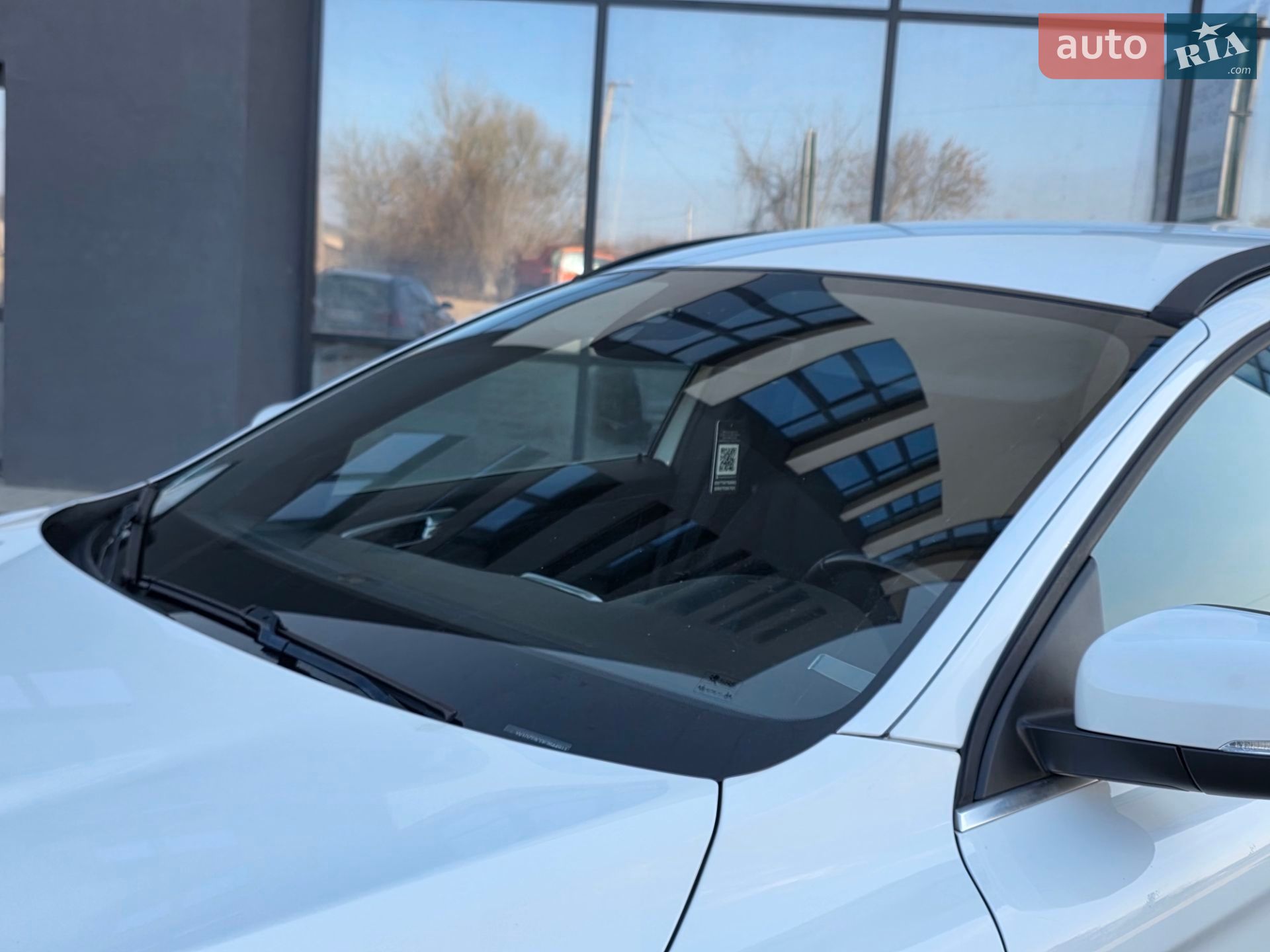 Volvo Xc60 2015 VIN YV1DZ73CDF2644911 фото оголошення 37 з 115