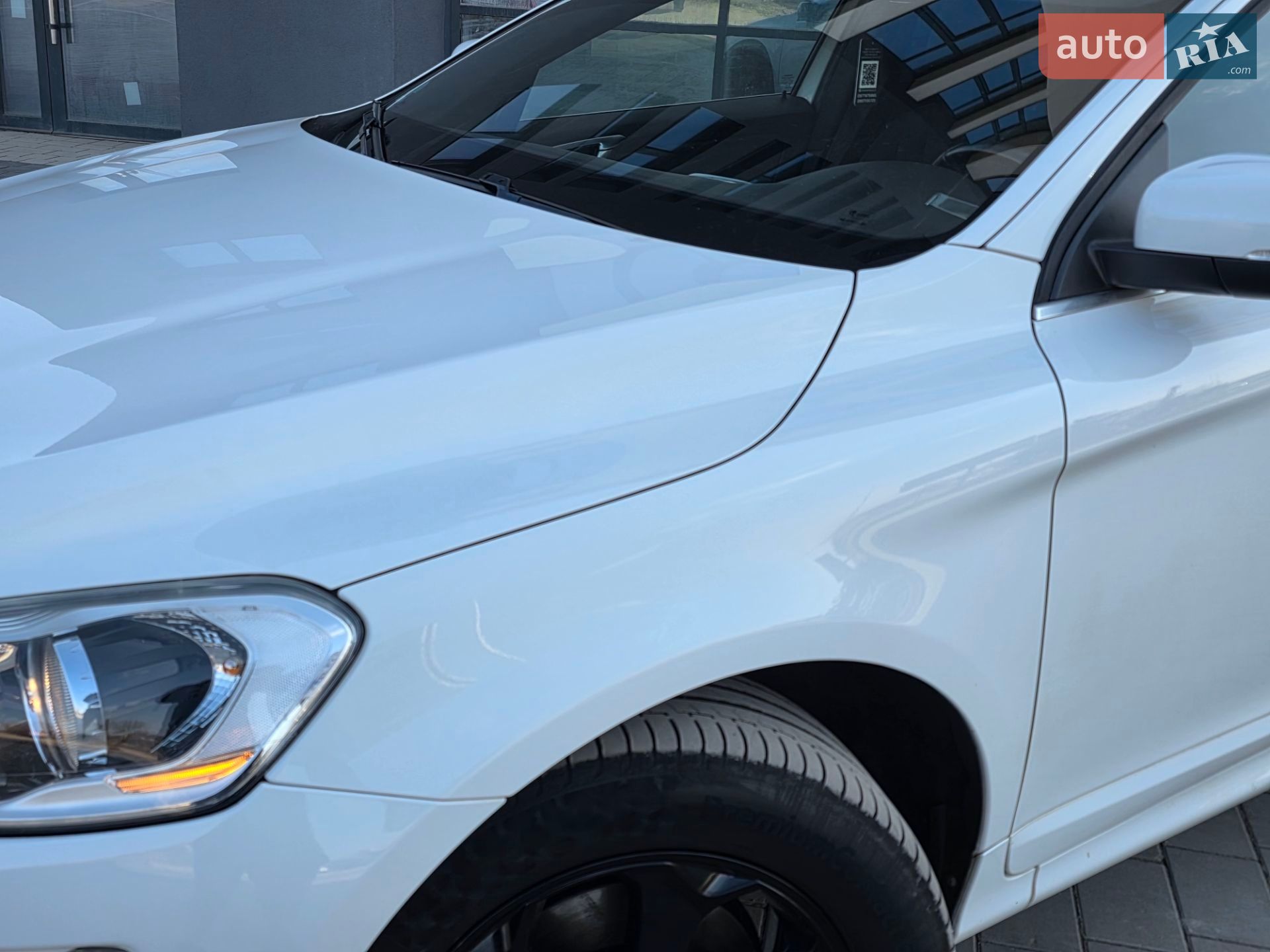 Volvo Xc60 2015 VIN YV1DZ73CDF2644911 фото оголошення 34 з 115