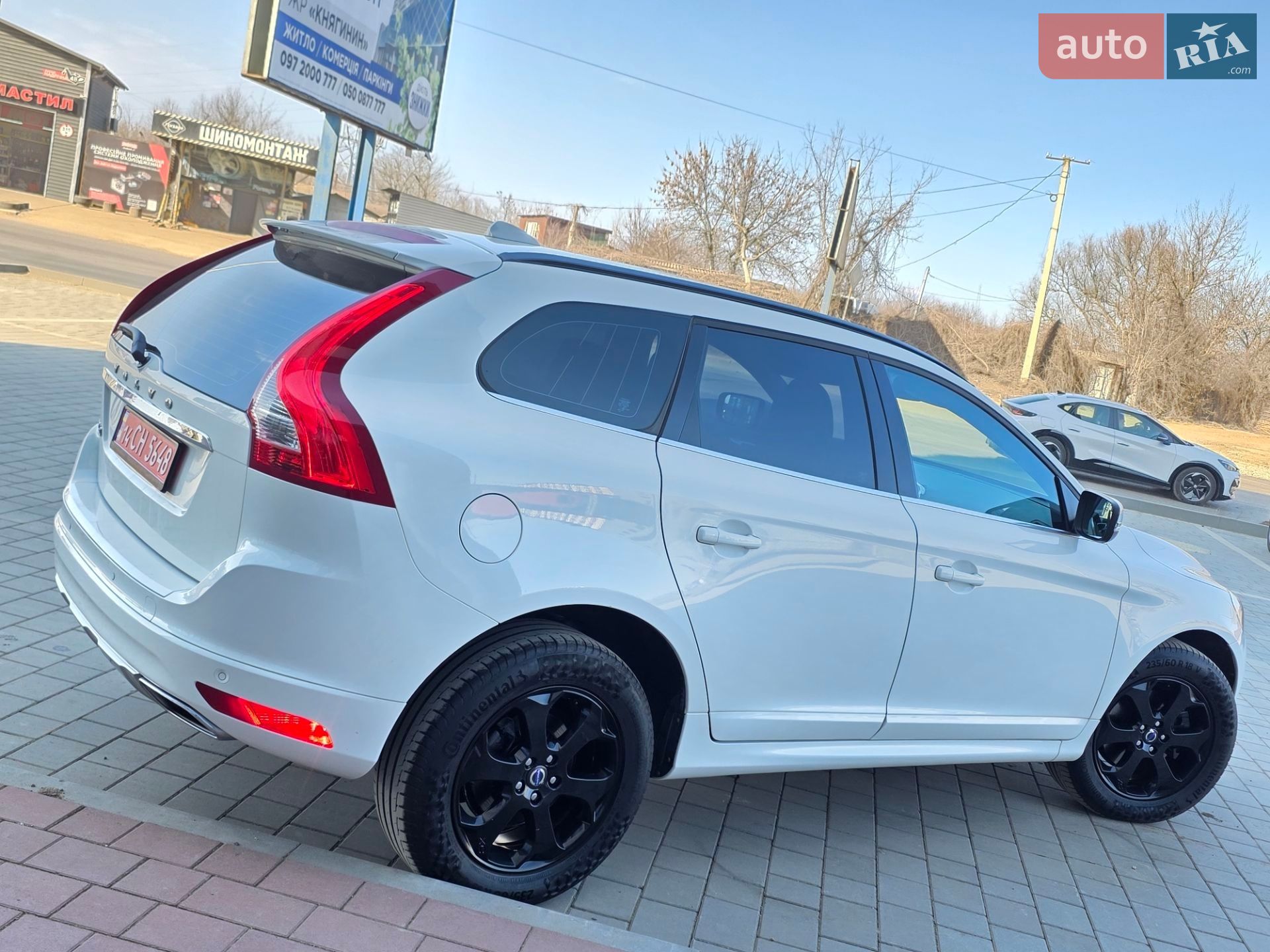 Volvo Xc60 2015 VIN YV1DZ73CDF2644911 фото оголошення 19 з 115