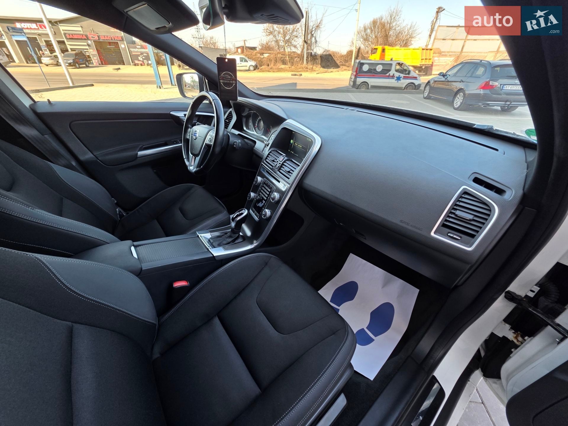 Volvo Xc60 2015 VIN YV1DZ73CDF2644911 фото оголошення 59 з 115