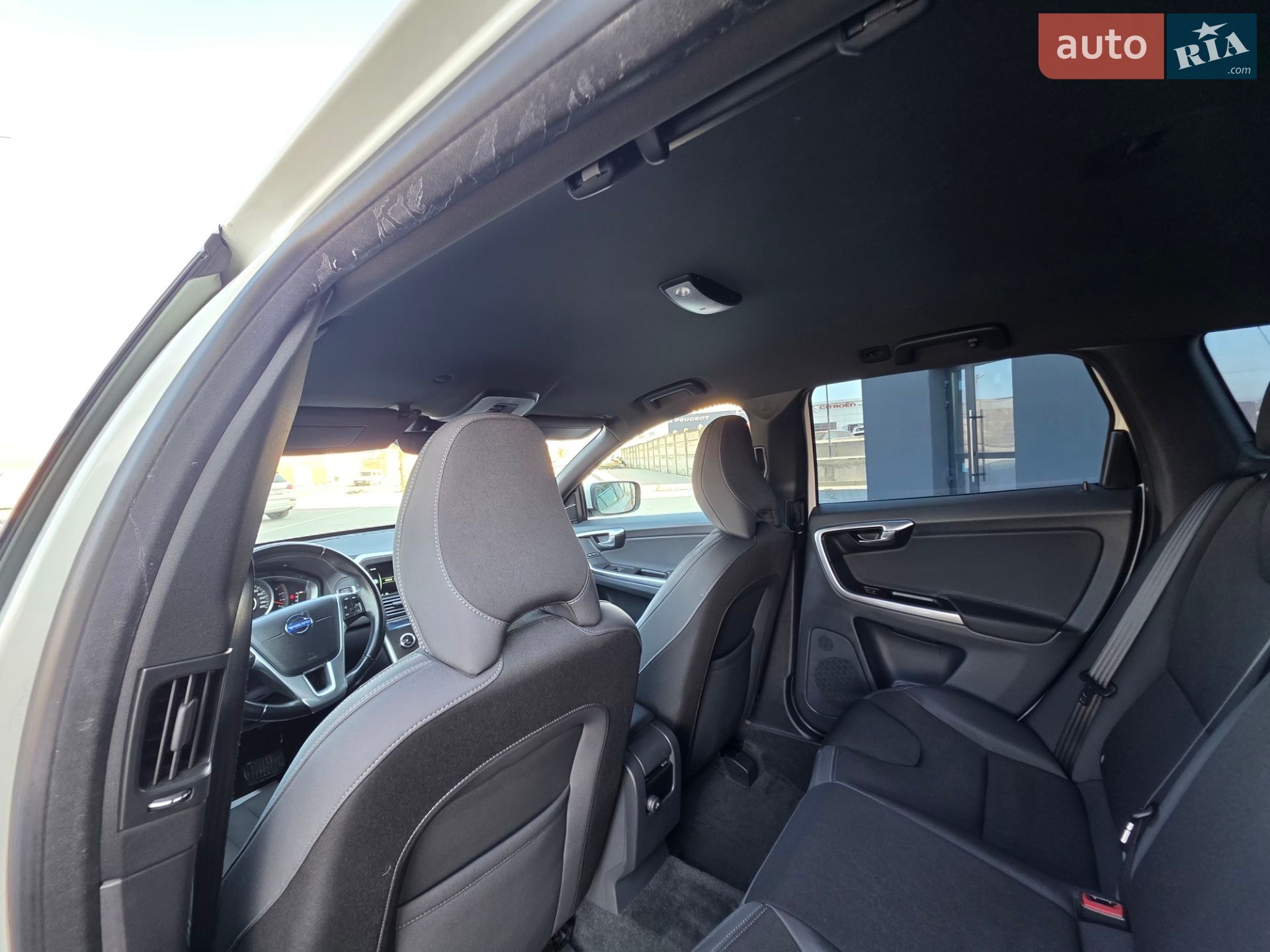 Volvo Xc60 2015 VIN YV1DZ73CDF2644911 фото оголошення 96 з 115