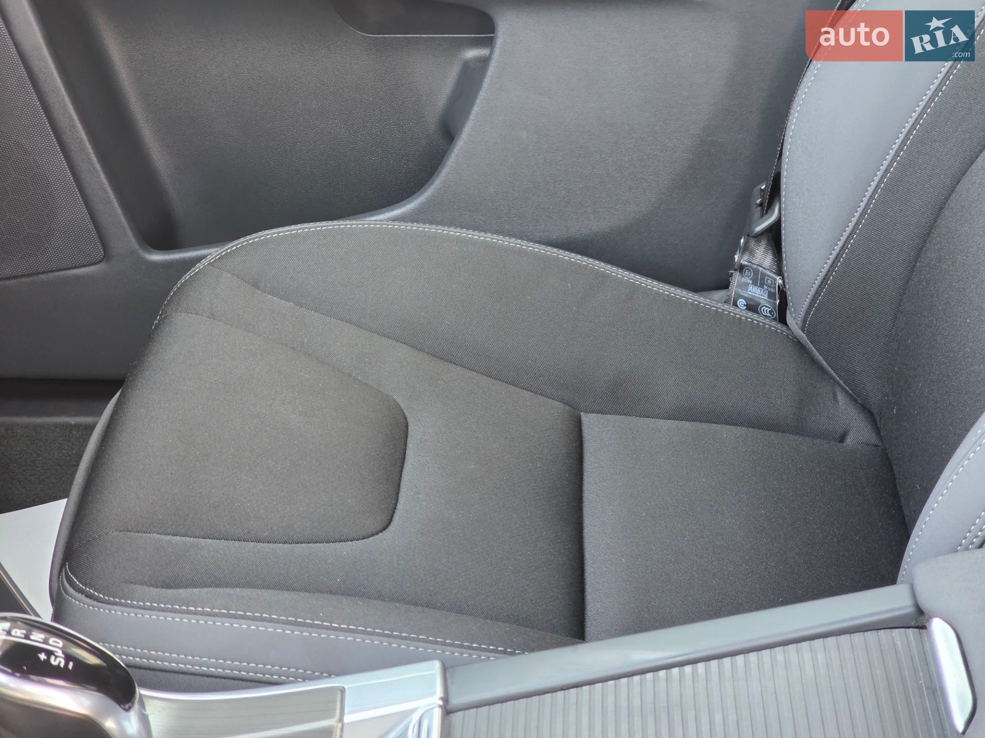 Volvo Xc60 2015 VIN YV1DZ73CDF2644911 фото оголошення 110 з 115