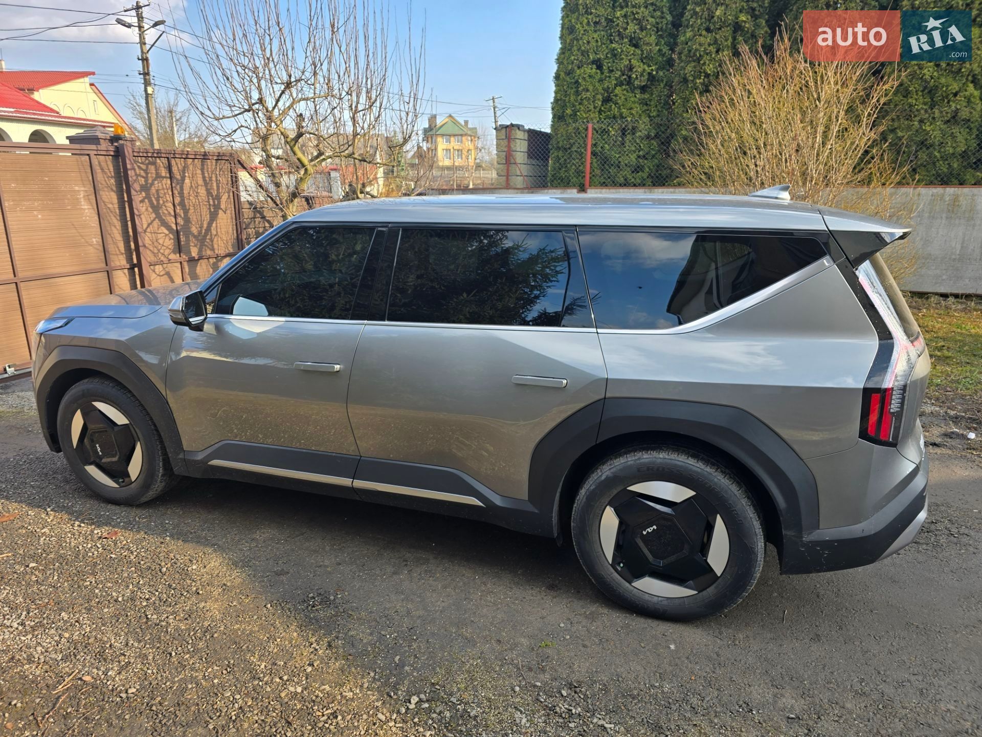 Kia EV9 2023 VIN KNDAB5S1XR6030943 фото оголошення 13 з 18