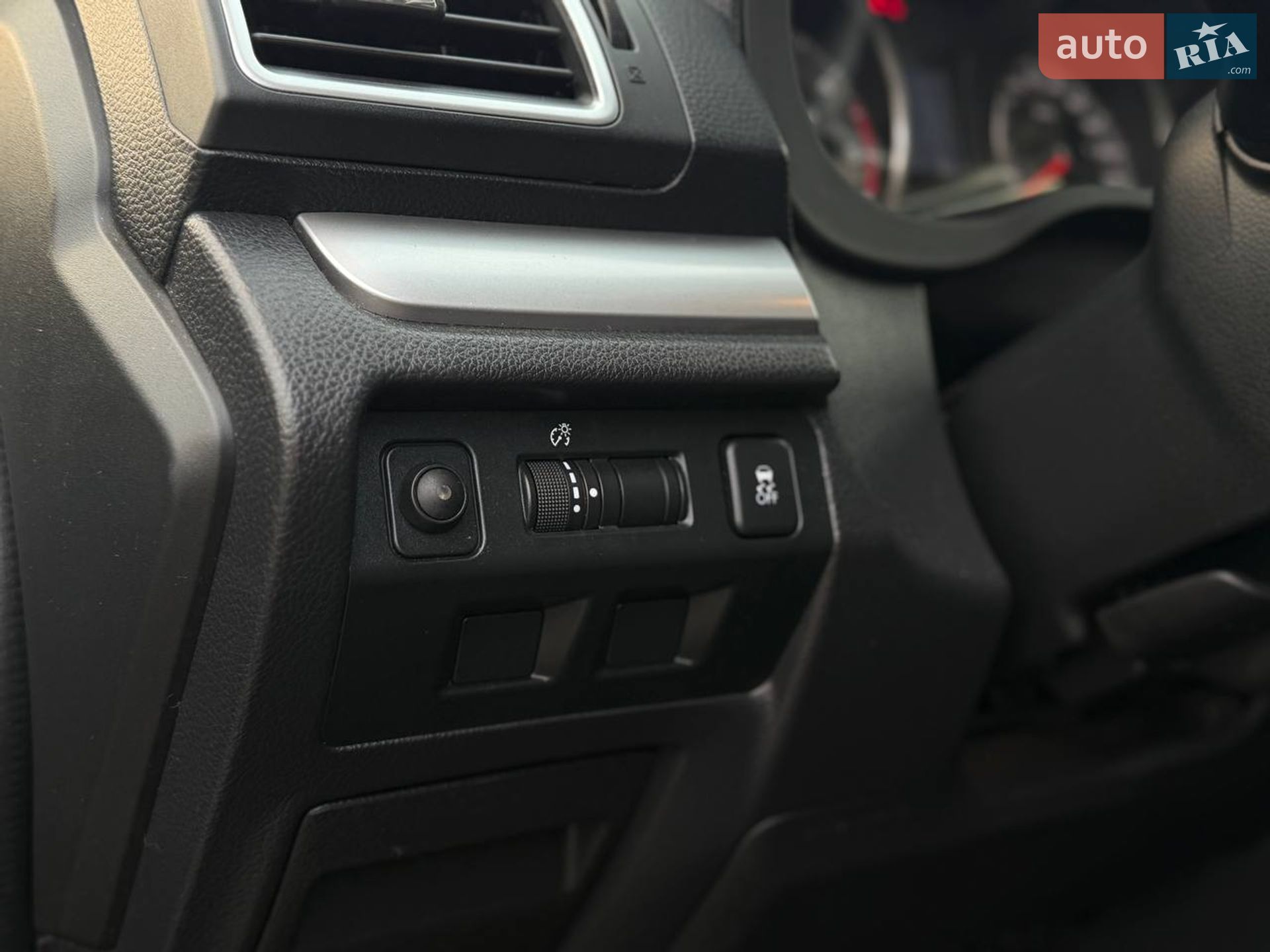 Subaru Forester 2015 VIN JF1SJDLY5FG194501 фото оголошення 11 з 32