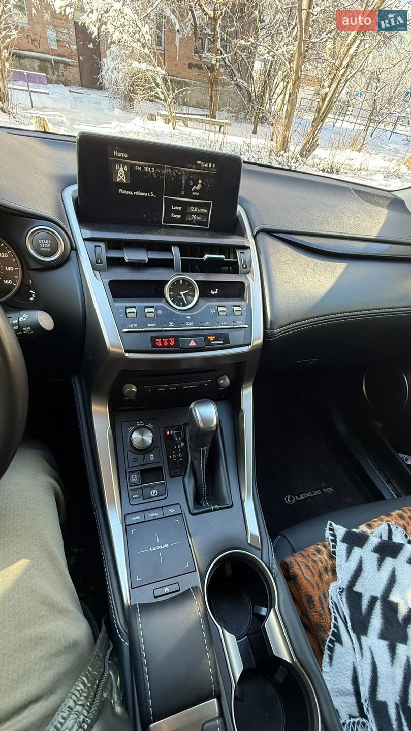 Lexus NX 2021 VIN JTJDARBZ3M5035992 фото оголошення 4 з 7