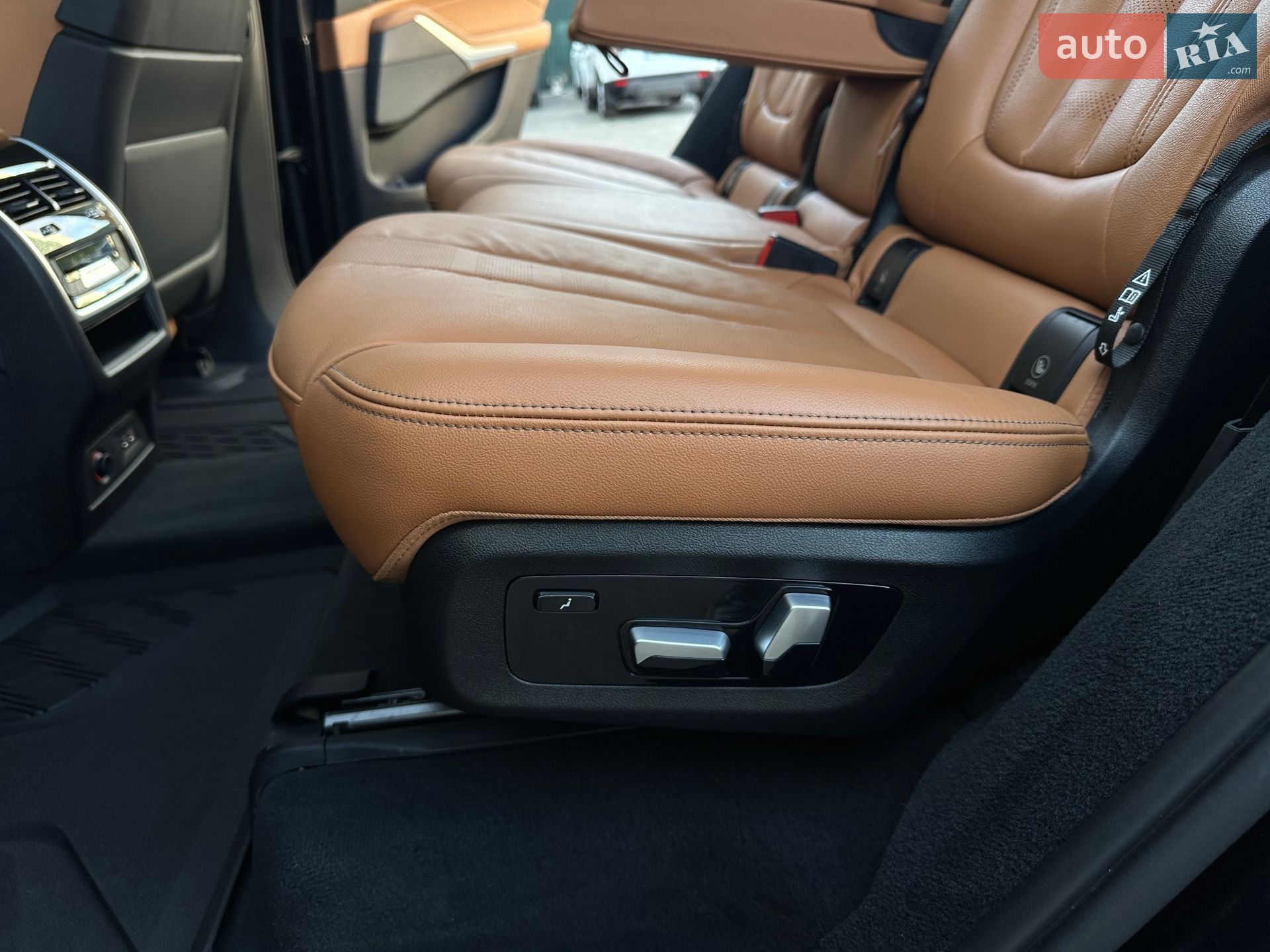 BMW X7 2022 VIN WBACX610609L09796 фото оголошення 78 з 104