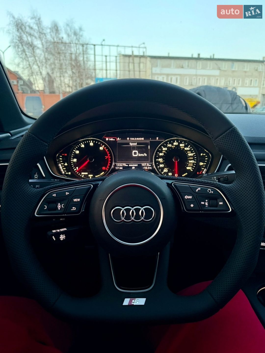 Audi A4 2017 VIN WAUDNAF4XJN003315 фото оголошення 17 з 22