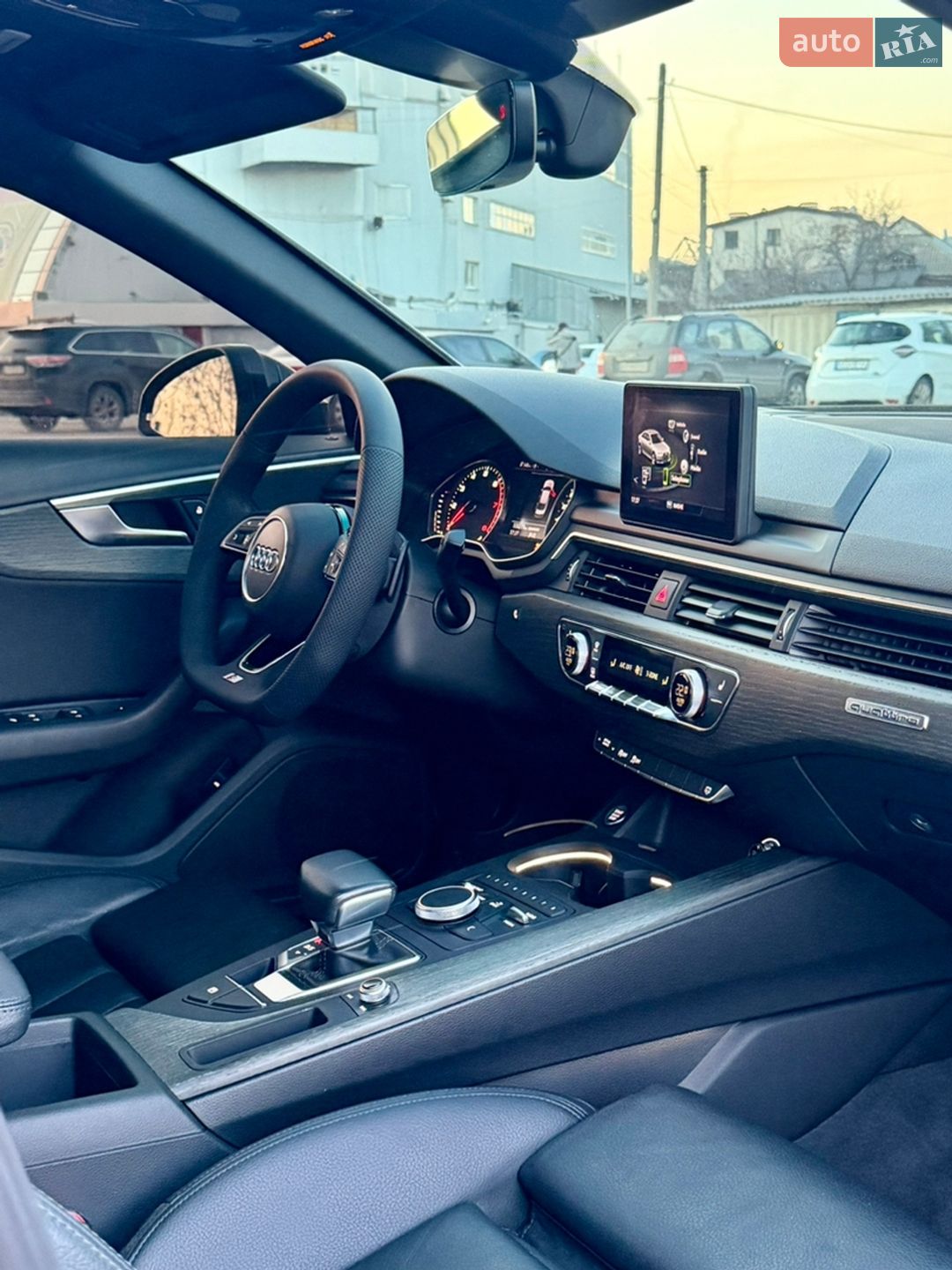 Audi A4 2017 VIN WAUDNAF4XJN003315 фото оголошення 14 з 22