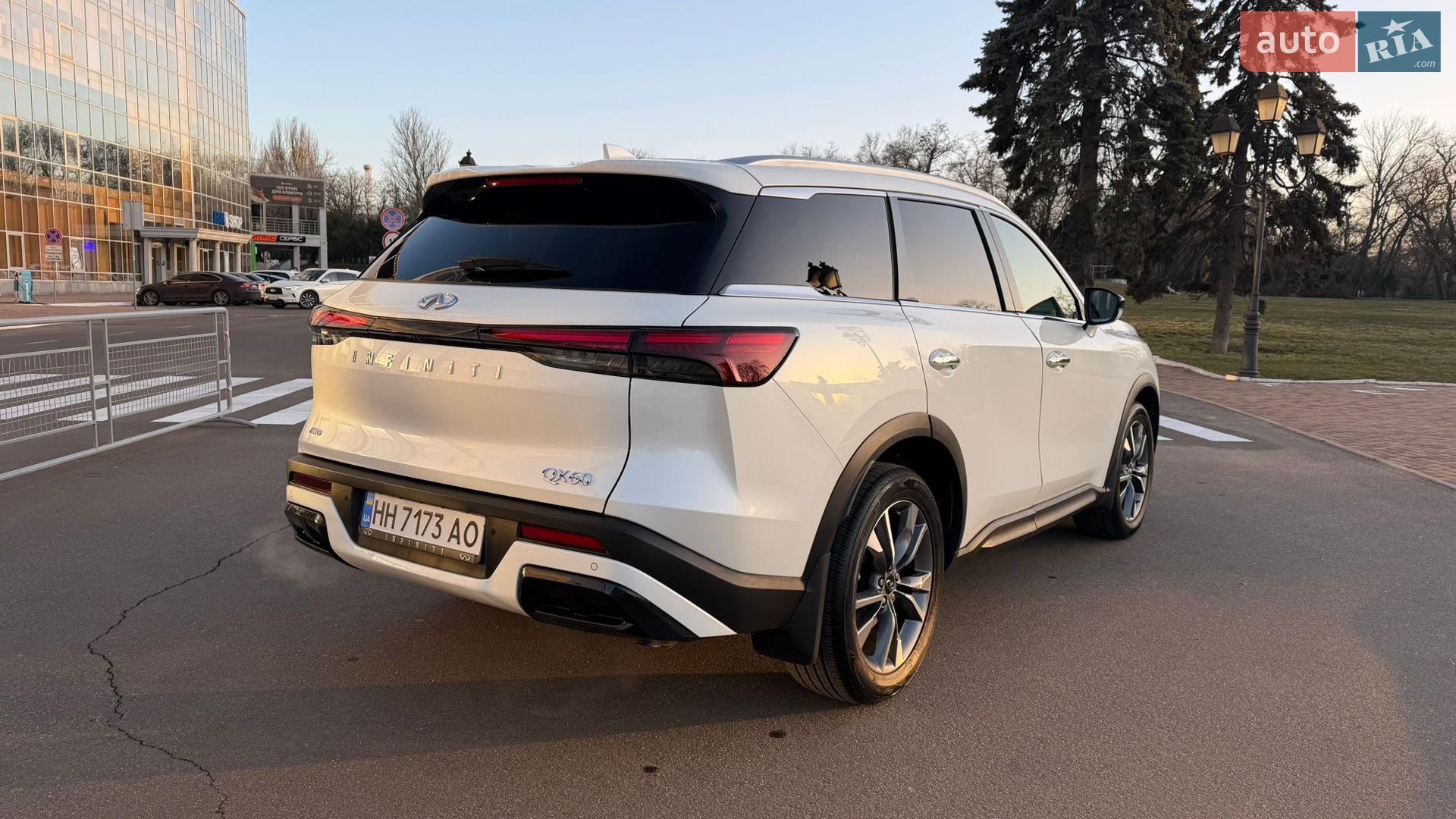 Infiniti QX60 2024 VIN 5N1AL1FS7SC330936 фото оголошення 5 з 24