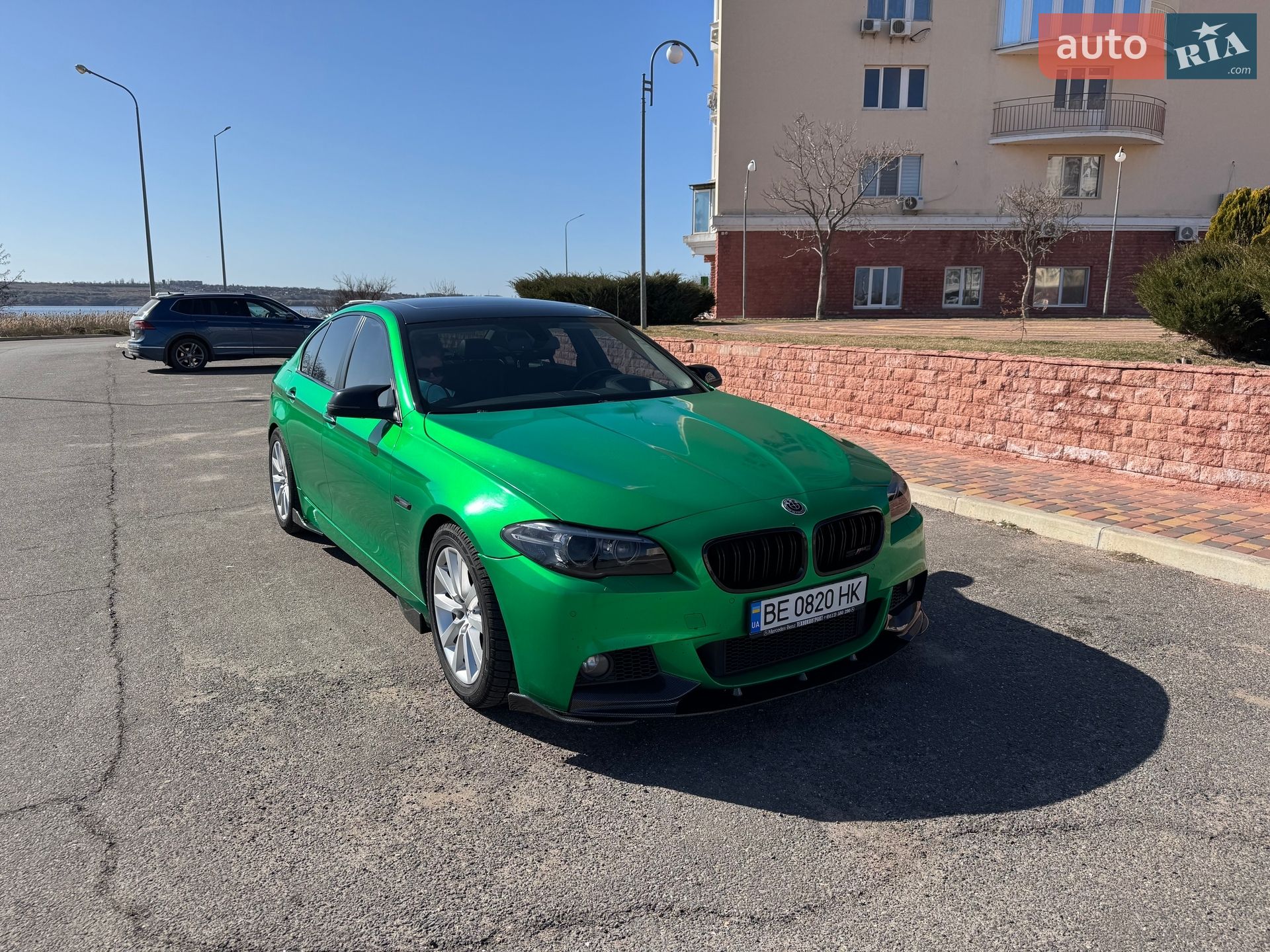 BMW 5 Series 2015 VIN WBA5B3C52GG255515 фото оголошення 10 з 78