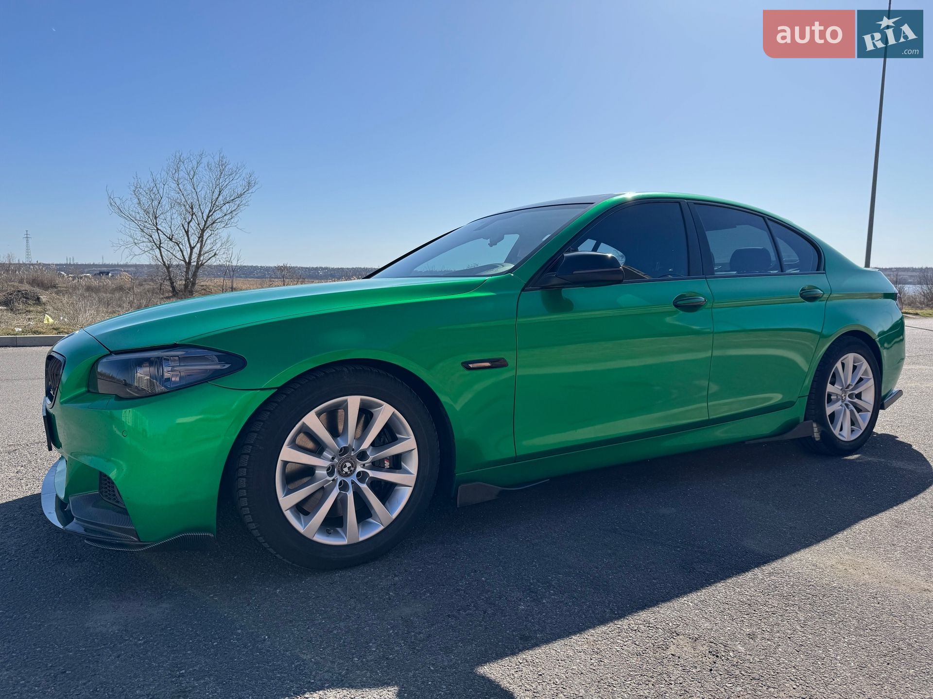 BMW 5 Series 2015 VIN WBA5B3C52GG255515 фото оголошення 30 з 78