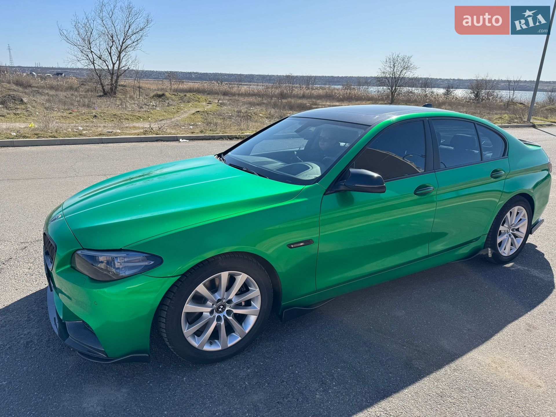 BMW 5 Series 2015 VIN WBA5B3C52GG255515 фото оголошення 33 з 78