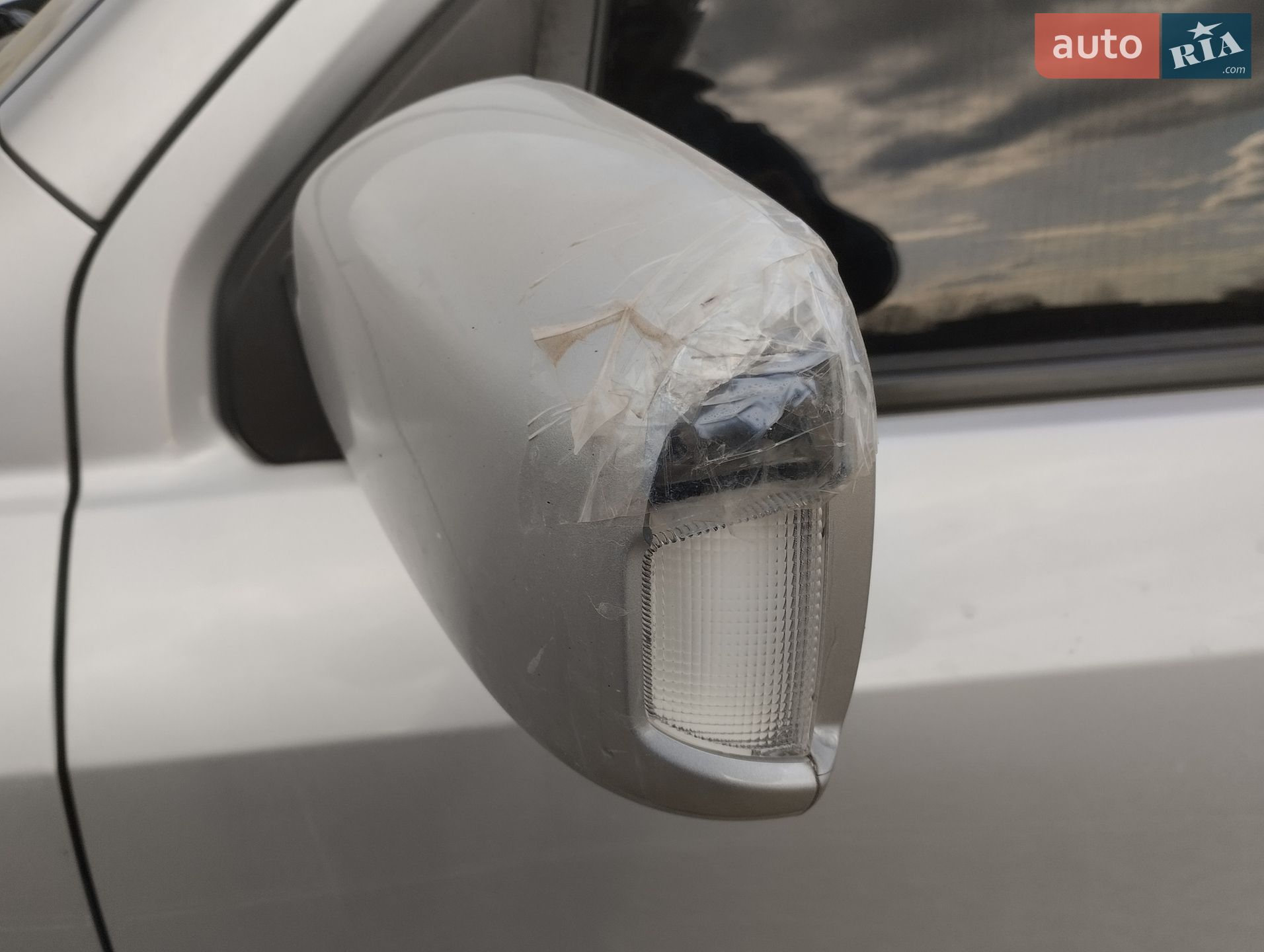 Honda Pilot 2011 VIN 5KBYF4840CB401144 фото оголошення 11 з 32