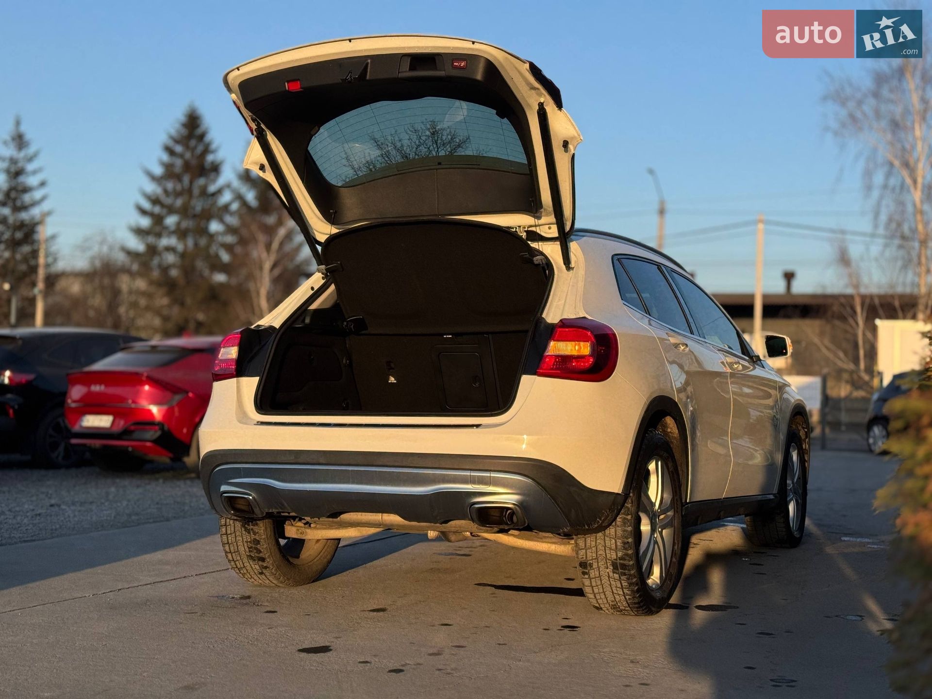 Mercedes-Benz GLA-Class 2015 VIN WDCTG4EB4FJ180722 фото оголошення 16 з 63