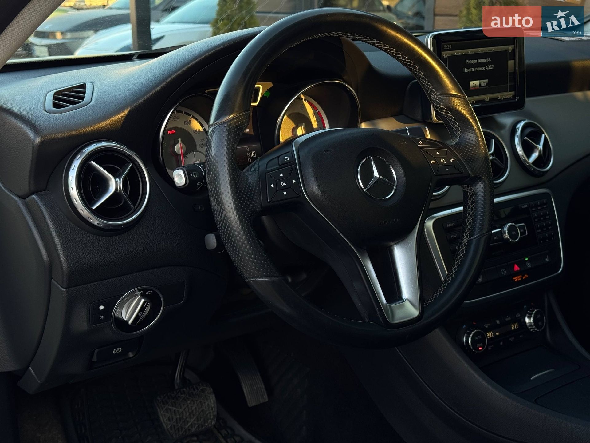 Mercedes-Benz GLA-Class 2015 VIN WDCTG4EB4FJ180722 фото оголошення 27 з 63