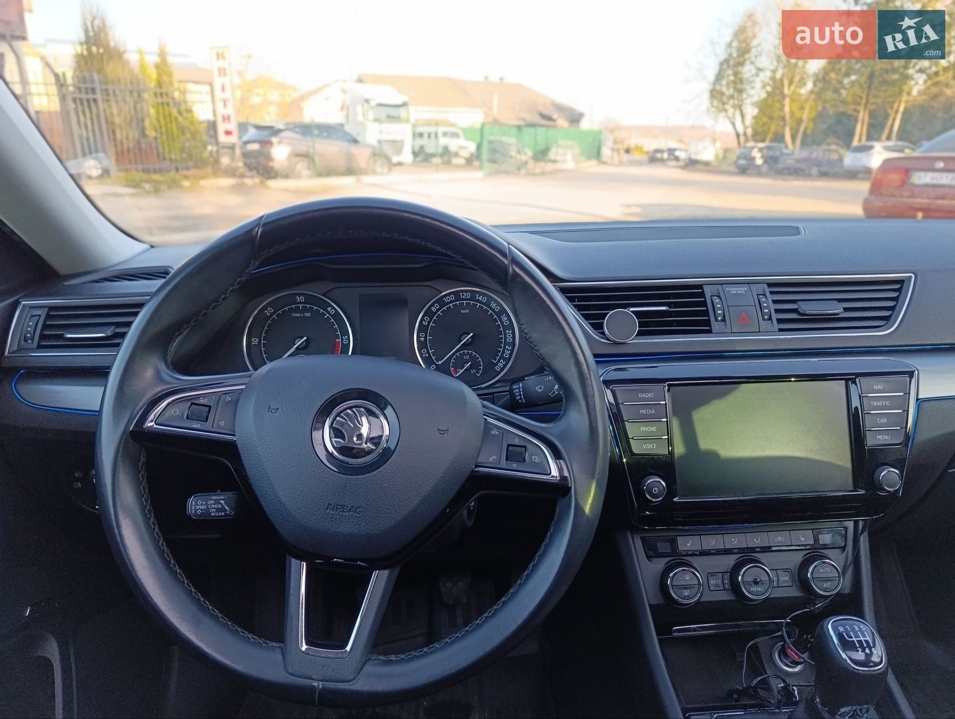 Skoda Superb 2016 VIN TMBJG9NP5H7028695 фото оголошення 16 з 33