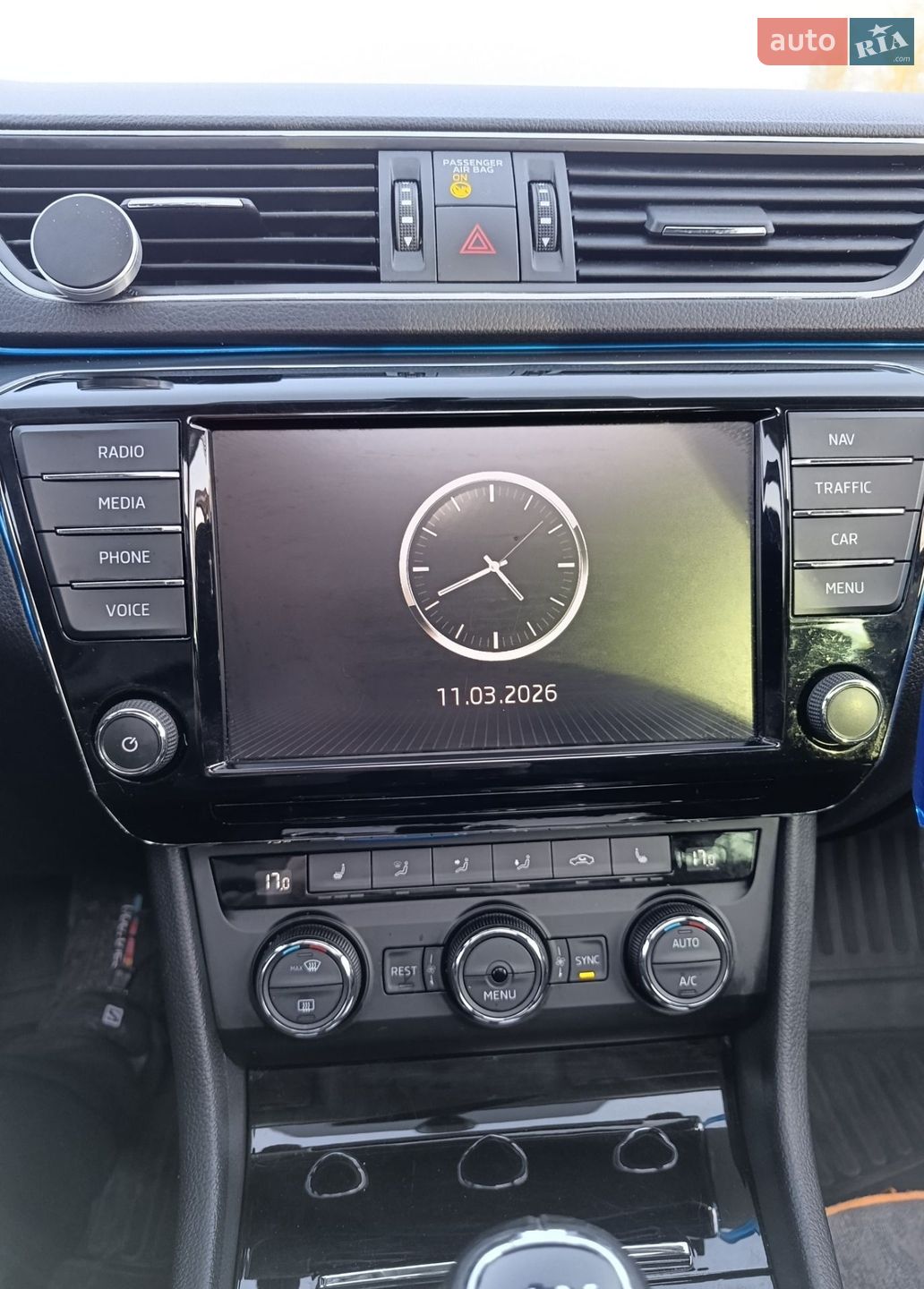 Skoda Superb 2016 VIN TMBJG9NP5H7028695 фото оголошення 21 з 33