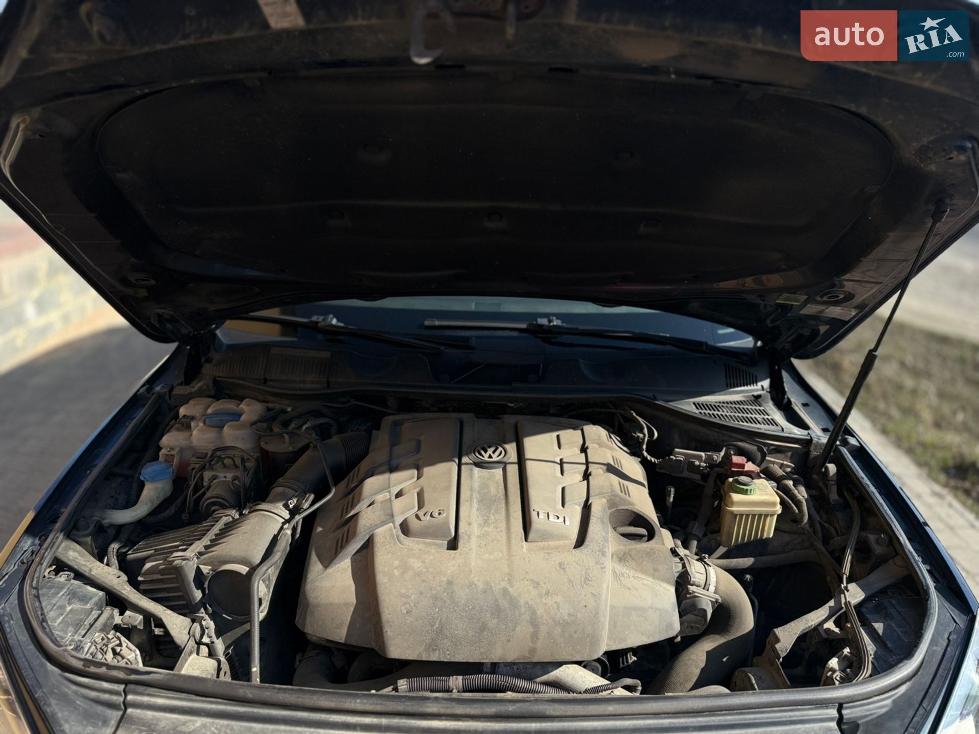 Volkswagen Touareg 2012 VIN WVGEP9BP9DD008186 фото оголошення 12 з 29