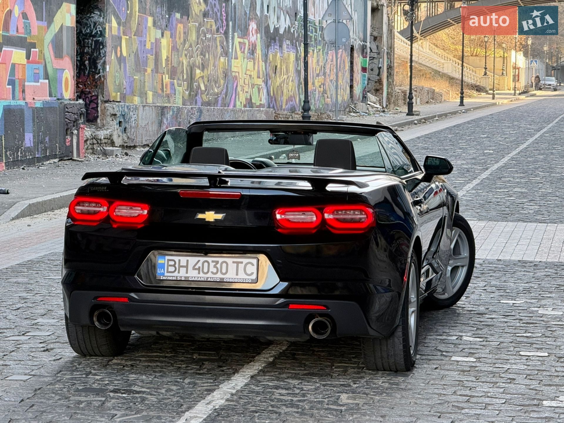 CHEVROLET CAMARO 2019 VIN 1G1FB3DS8K0142237 фото оголошення 38 з 108