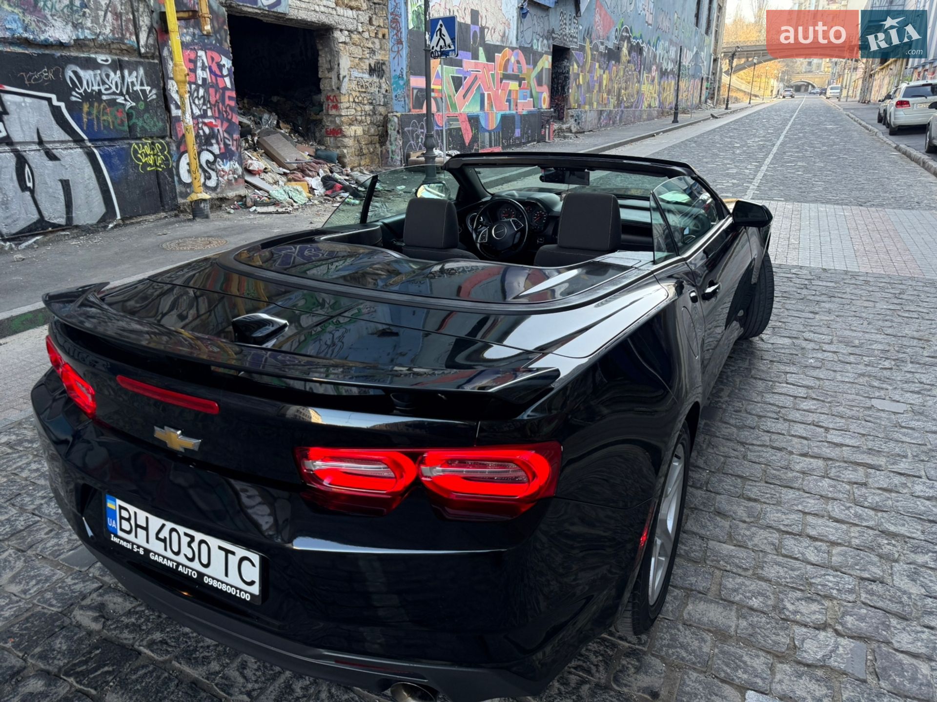 CHEVROLET CAMARO 2019 VIN 1G1FB3DS8K0142237 фото оголошення 50 з 108