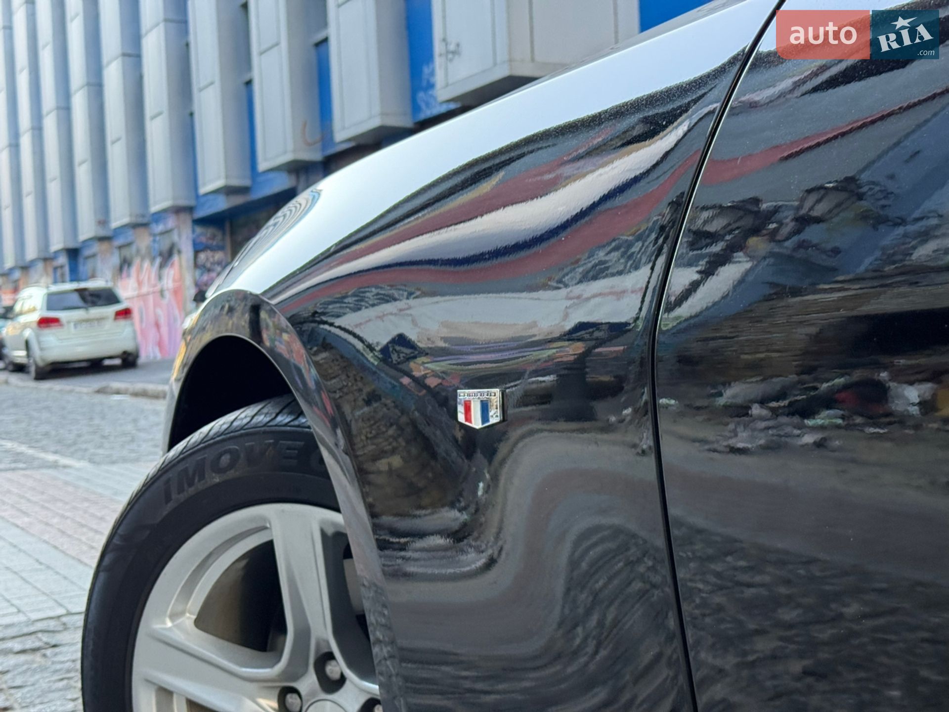CHEVROLET CAMARO 2019 VIN 1G1FB3DS8K0142237 фото оголошення 58 з 108