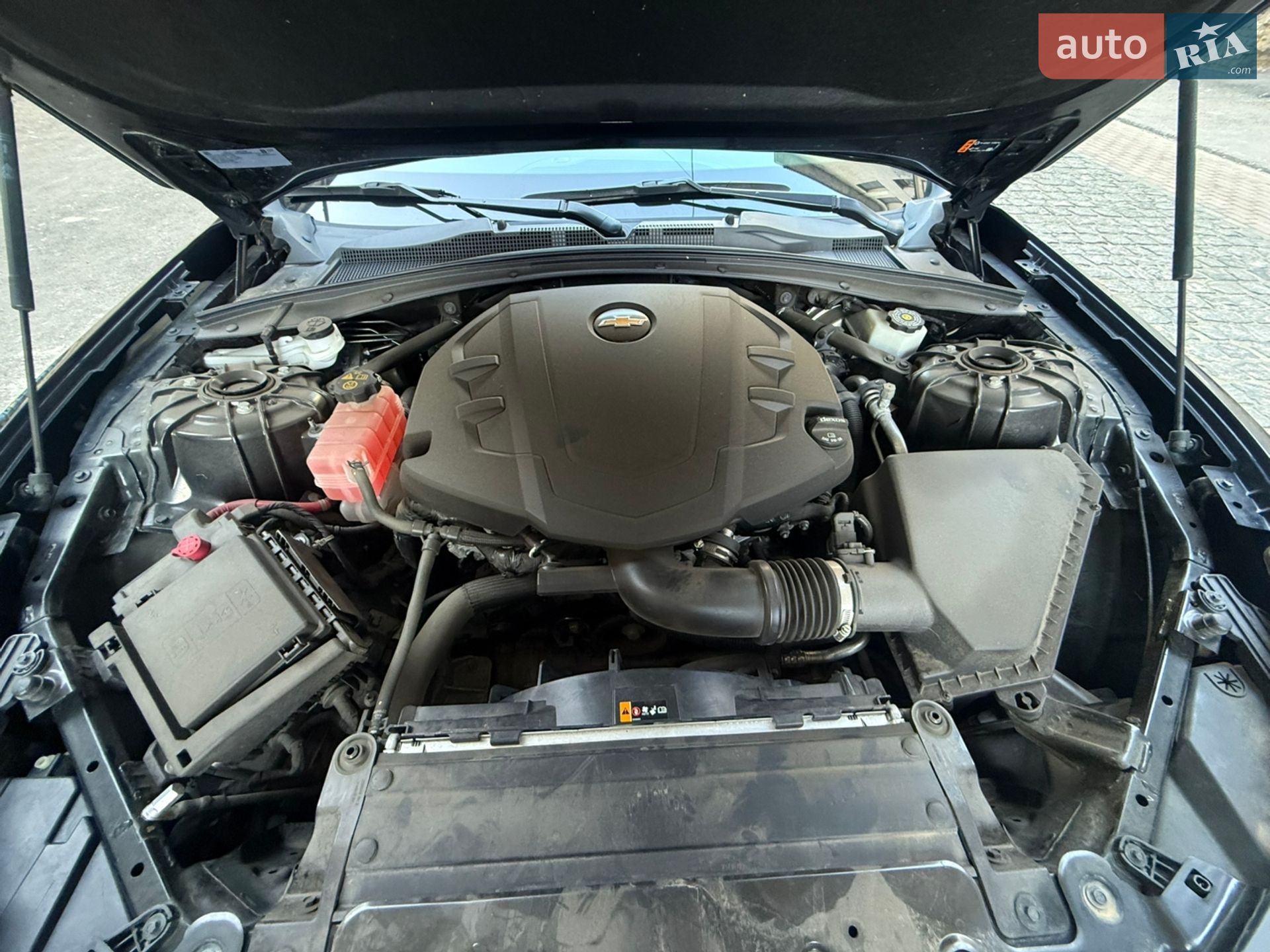CHEVROLET CAMARO 2019 VIN 1G1FB3DS8K0142237 фото оголошення 104 з 108