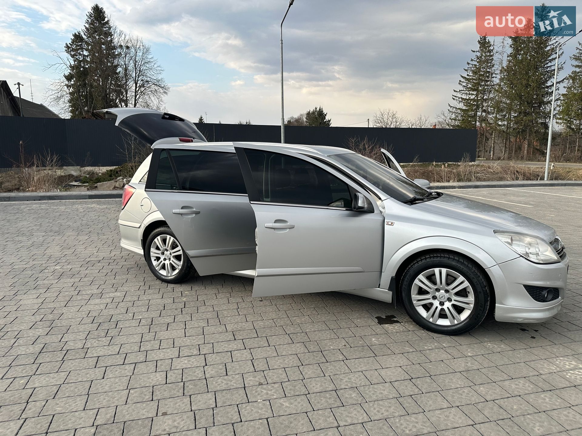 Opel Astra 2009 VIN W0L0AHL3592061684 фото оголошення 3 з 12