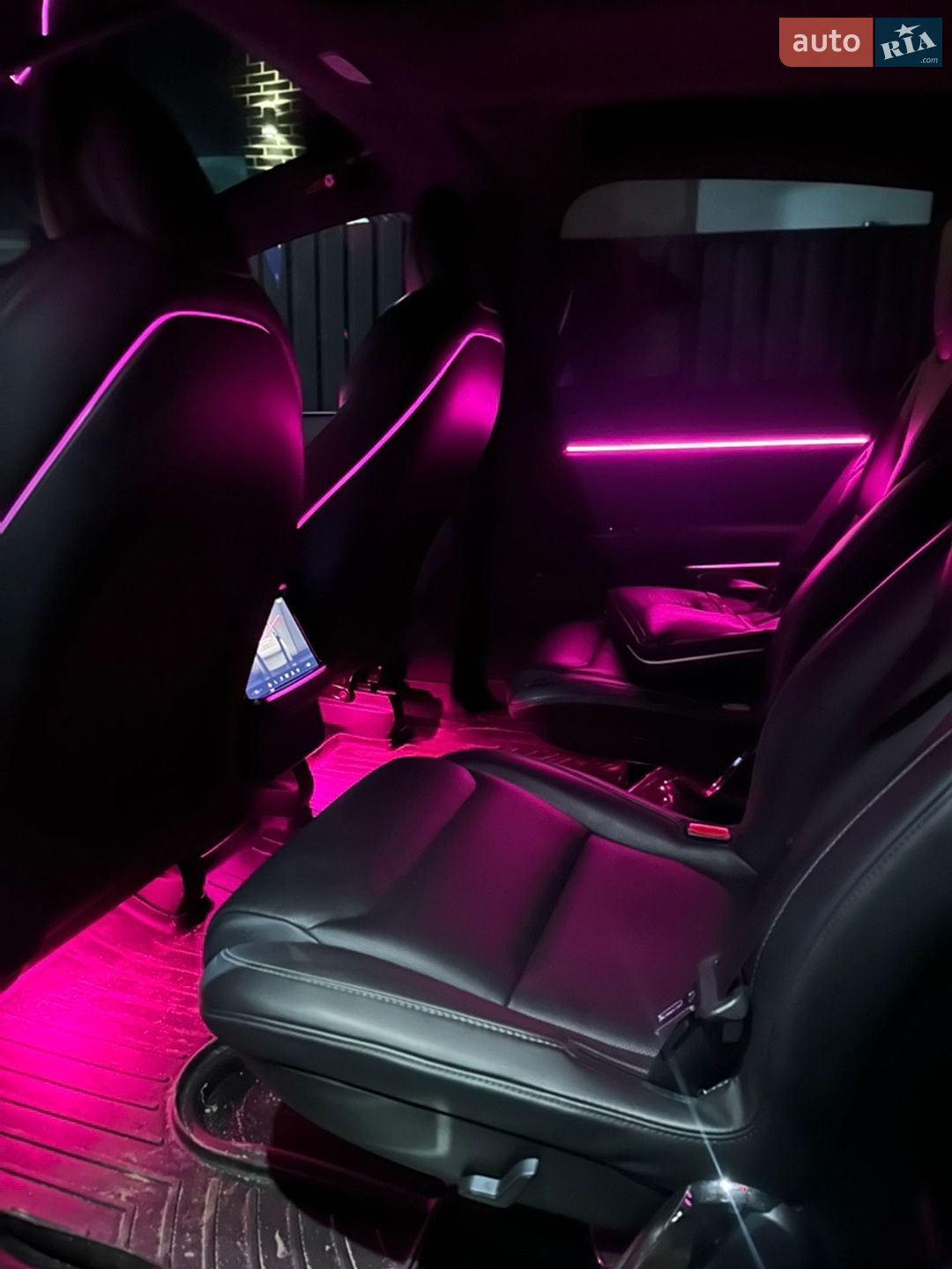 Tesla Model X 2023 VIN 7SAXCBE62PF384618 фото оголошення 9 з 9
